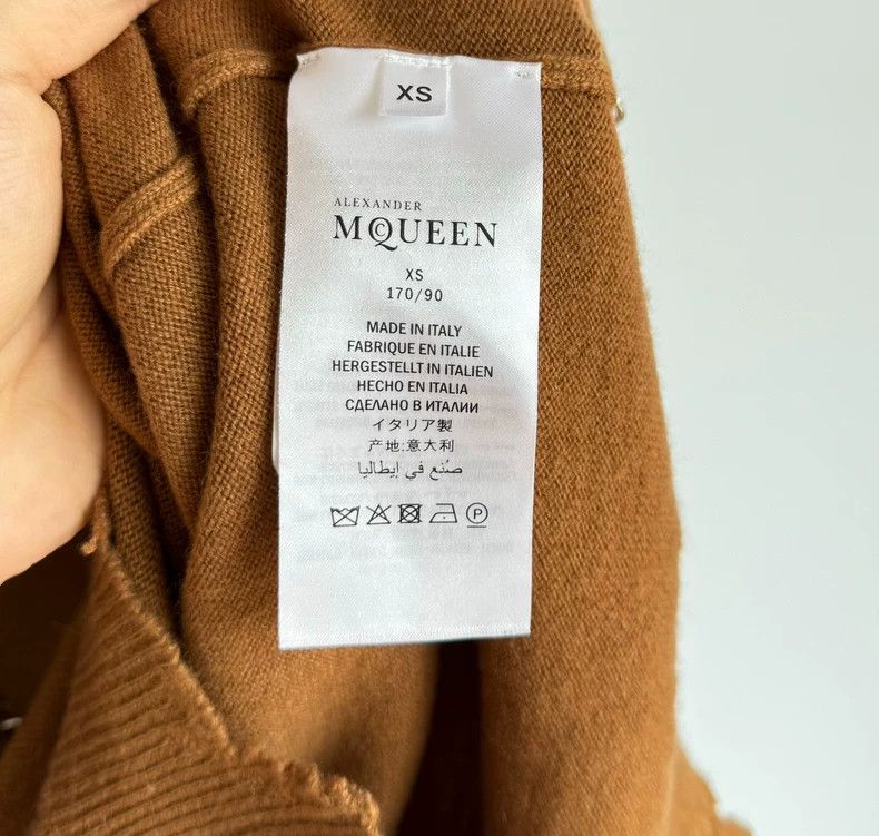 Alexander McQueen Alexander Mcqueen Destroy the metal ring cashmere sweater Size US XS / EU 42 / 0 - 7 Thumbnail