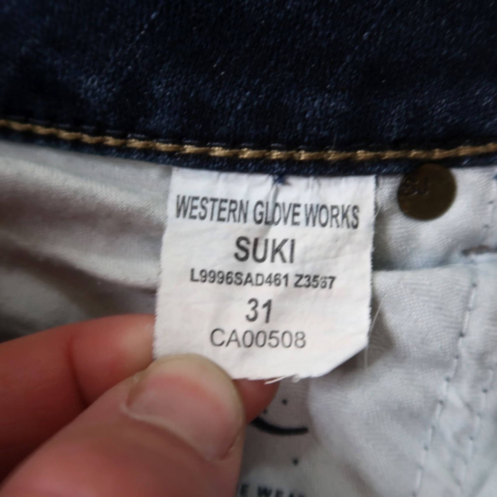 Silver Jeans Co. Silver Jeans Suki Capri Jeans Womens 31 Blue Dark Denim Slim Capris 26 Inseam 5-Pocket Distressed Size 24" / US 00 / IT 34 - 4 Thumbnail