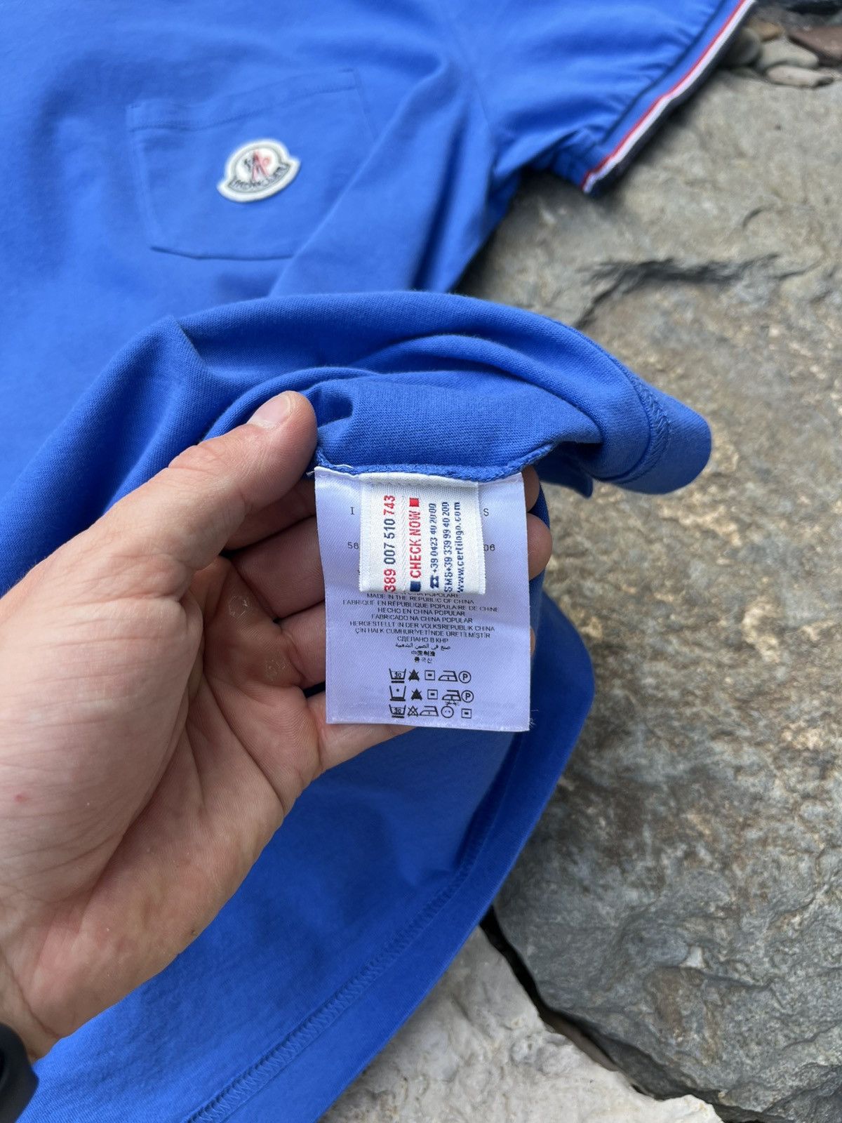 Moncler × Vintage Moncler maglia t-shirt pocket chest logo luxury tee drill Size US L / EU 52-54 / 3 - 14 Thumbnail