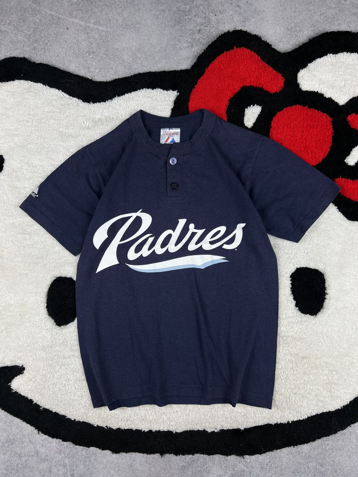 Majestic Y2K Majestic San Diego Padres Retro Tee Shirt Size M / US 6-8 / IT 42-44 - 1 Thumbnail