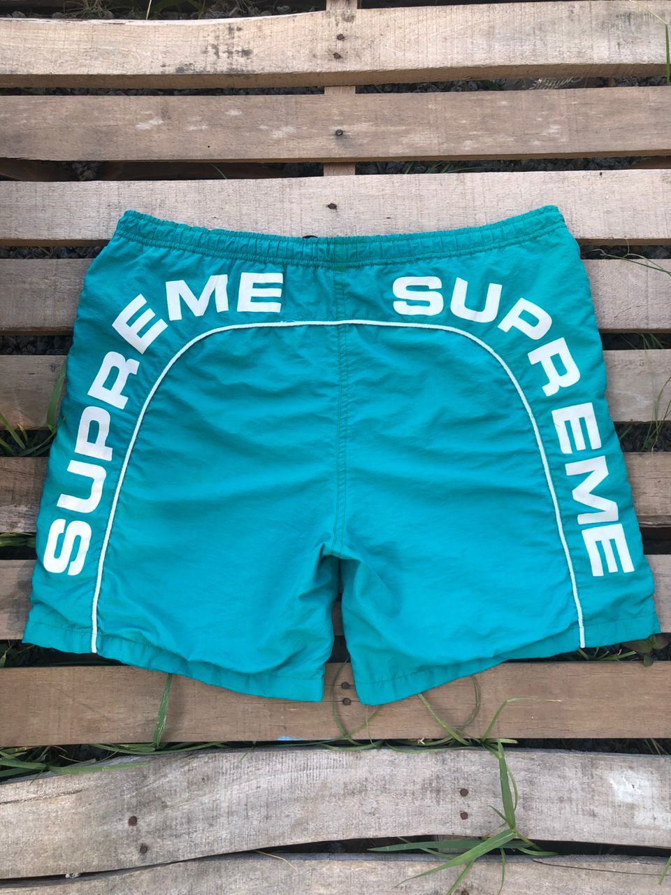 Supreme Supreme Arc Logo Swim Short Size US 34 / EU 50 - 1 Thumbnail