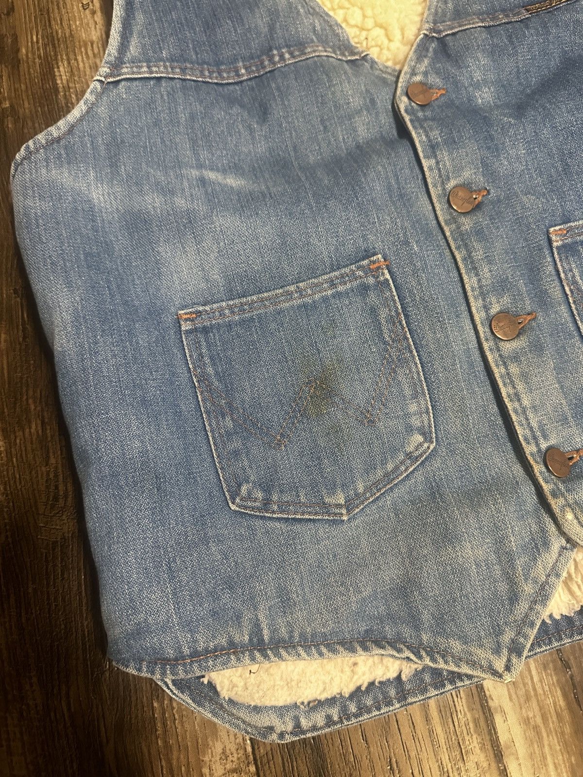 Vintage × Wrangler Vintage 70s Wrangler Sherpa Lined Denim Vest Size US L / EU 52-54 / 3 - 5 Thumbnail