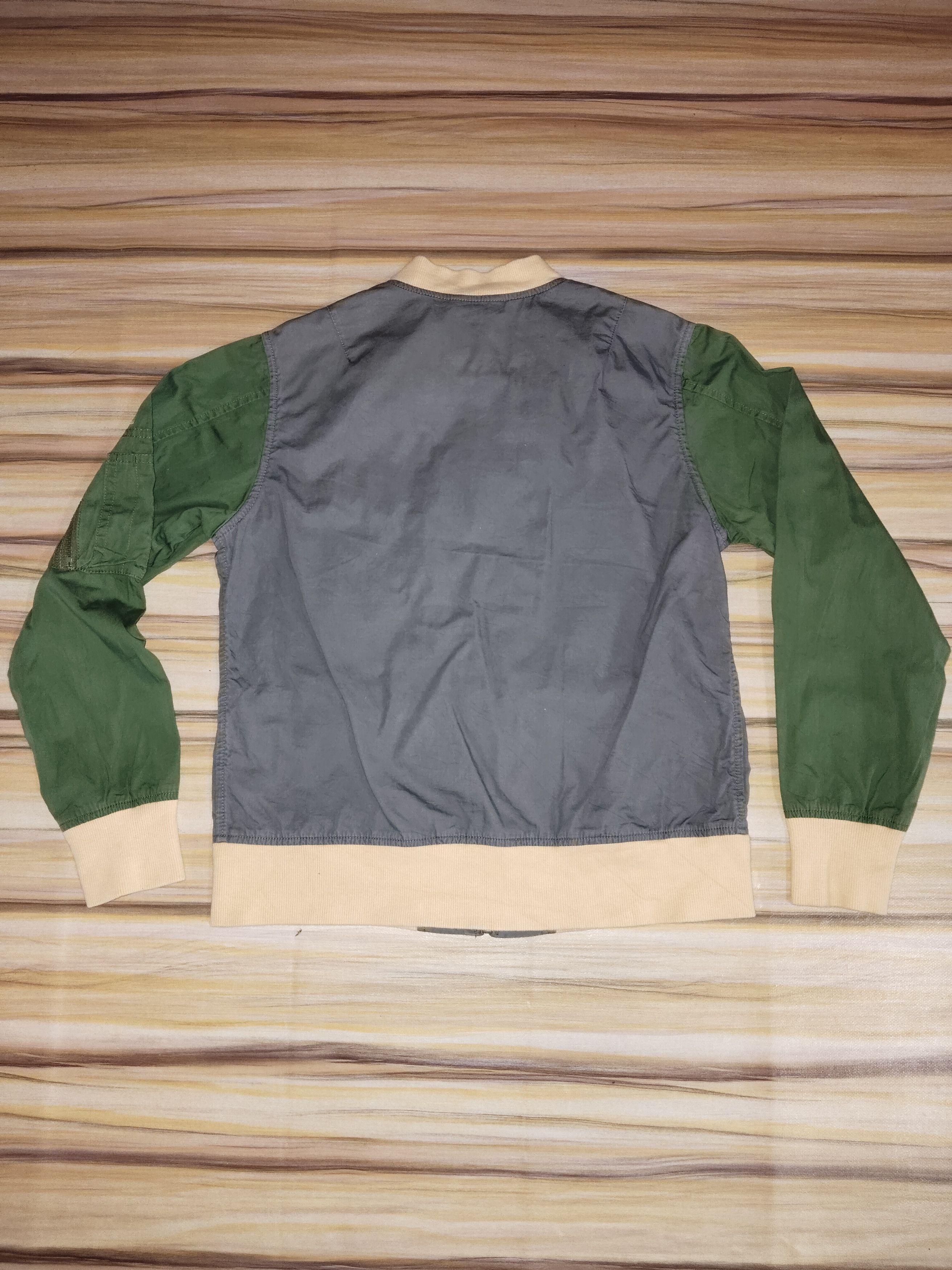 Undercover × Uniqlo UNDERCOVER UNIQLO Kids Bomber Jacket Size US M / EU 48-50 / 2 - 8 Thumbnail