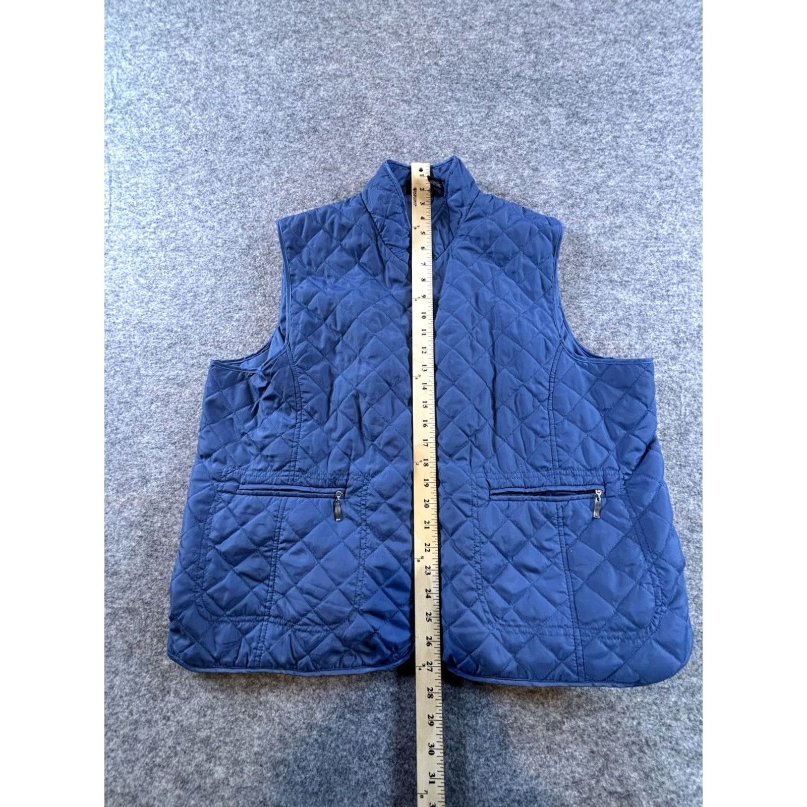 Talbots TALBOTS Vest ZIP Front Quilted Lined Fleece Blue 2XL Women’s Regular Size Sleeveless Classic Front Closure Patchwork? Size XXL / US 16-18 / IT 52-54 - 3 Thumbnail