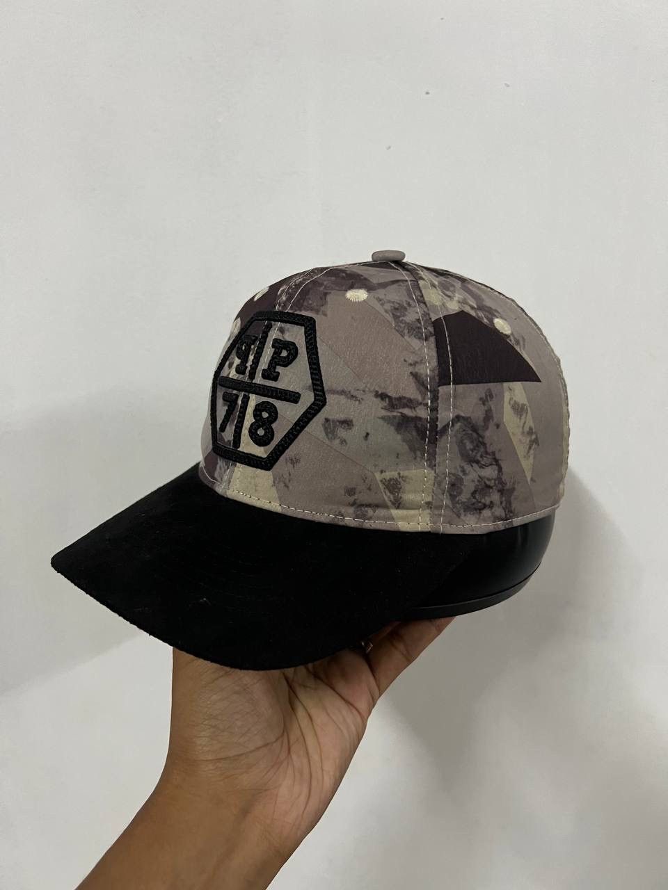 Philipp Plein Philipp Plein Hat Size ONE SIZE - 1 Thumbnail