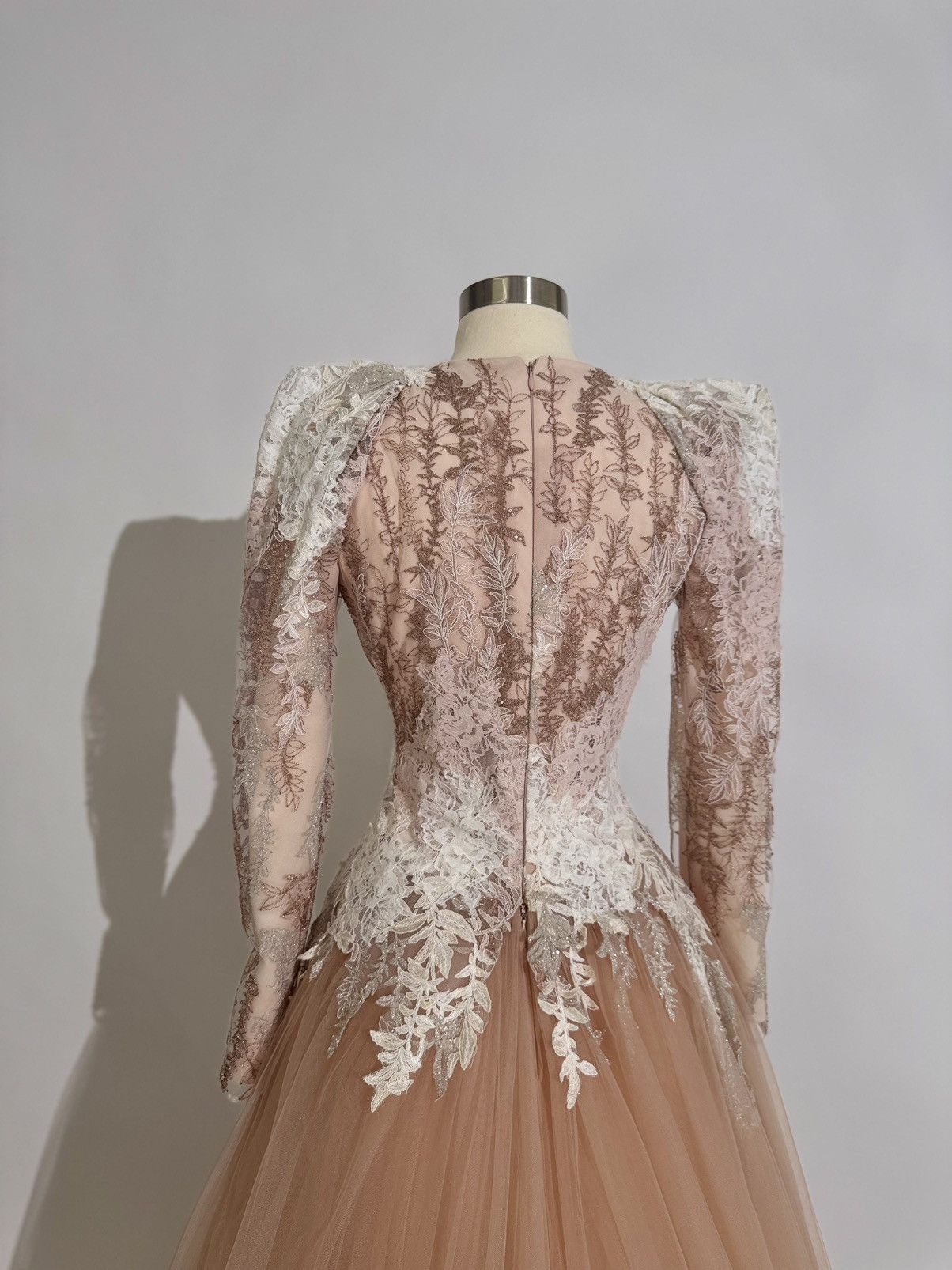 Other Brand New US 8 Gemy Maalouf Puff Sleeves Lacy Maxi Gown Size M / US 6-8 / IT 42-44 - 7 Thumbnail