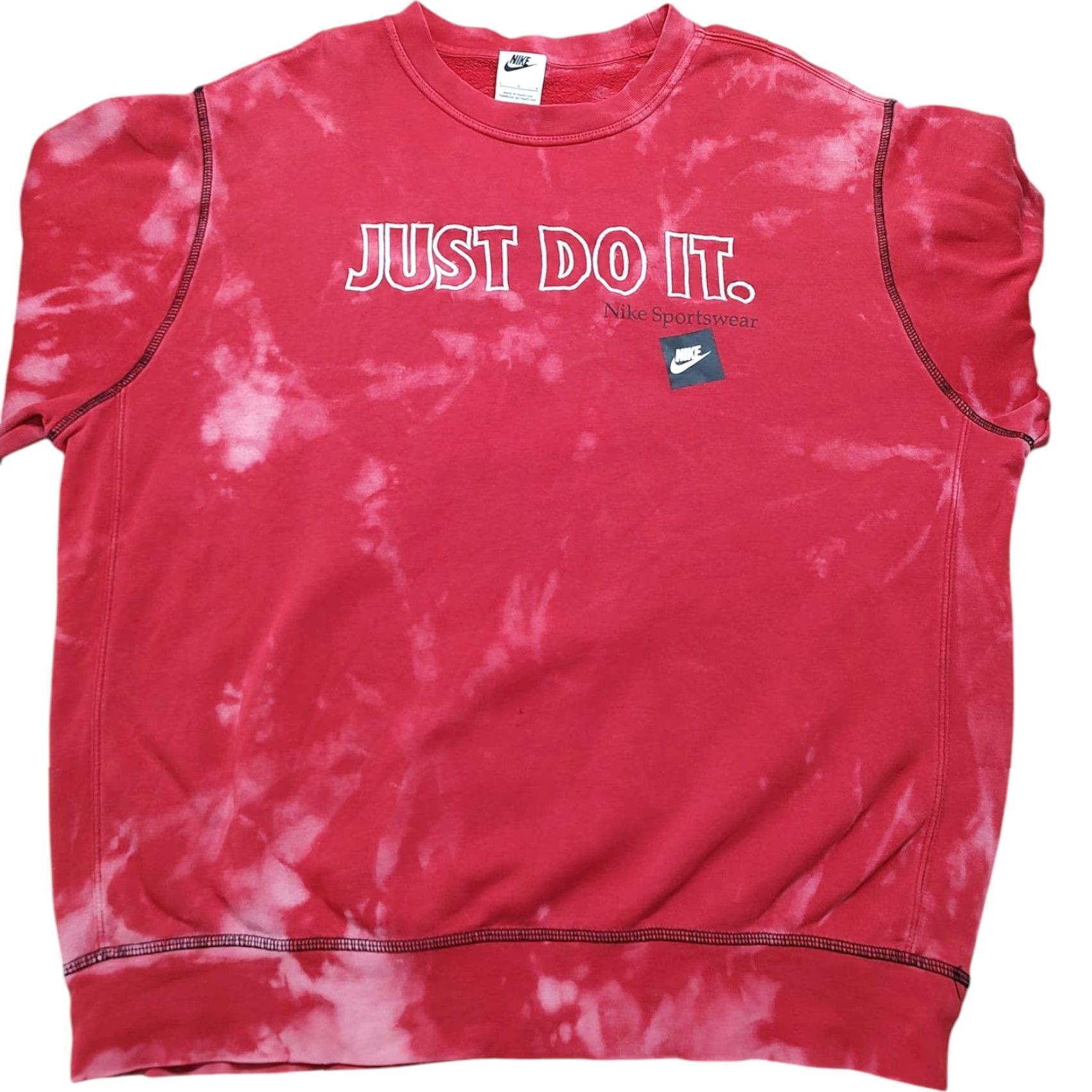 Nike VINTAGE Nike Mens L Lightweight Crewneck Sweatshirt Acid Wash Tie Dye Red Size US L / EU 52-54 / 3 - 2 Thumbnail