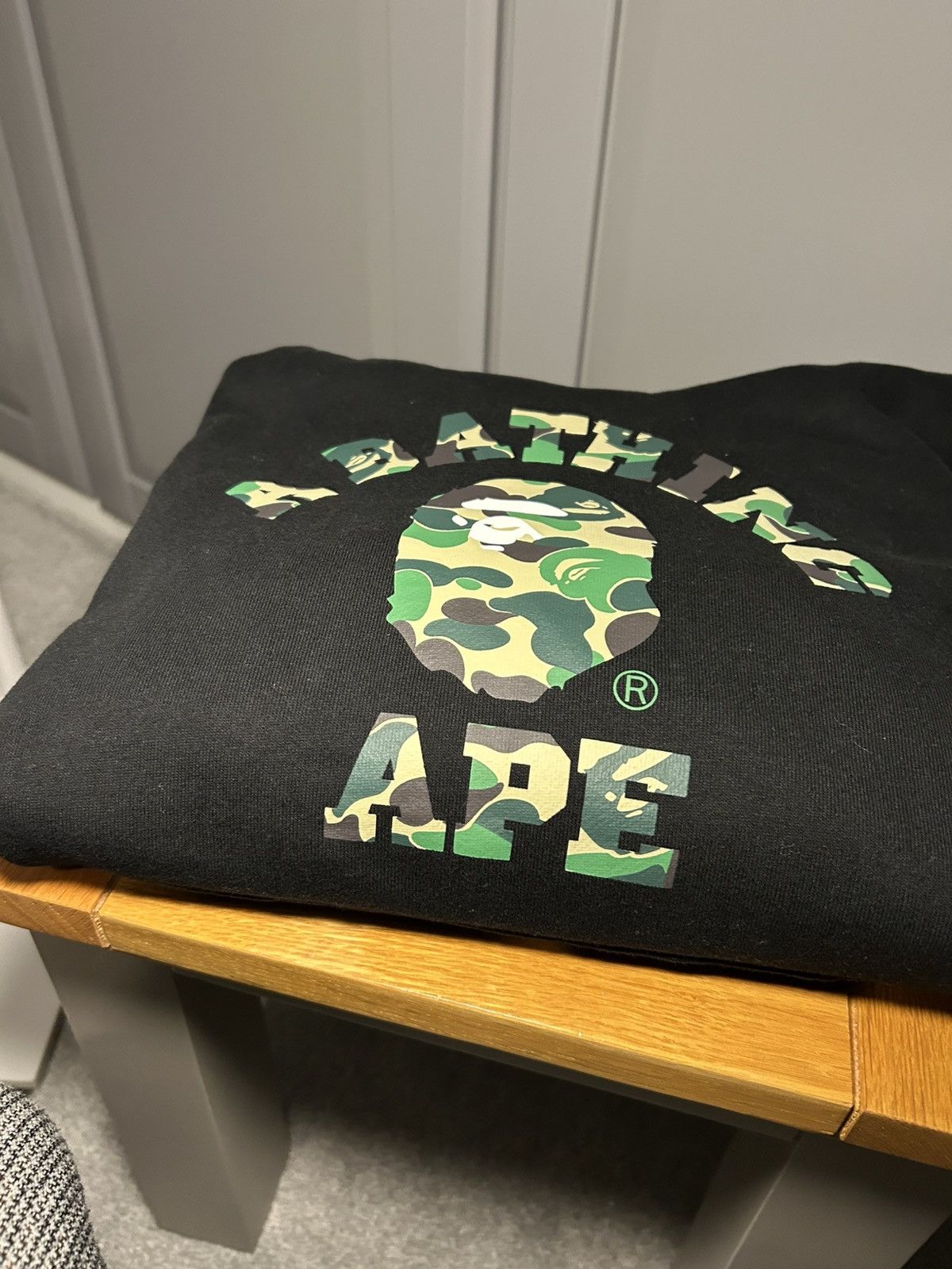 Bape BAPE A Bathing Ape Camo Logo Hoodie Black – Size L Authentic Size US L / EU 52-54 / 3 - 10 Thumbnail