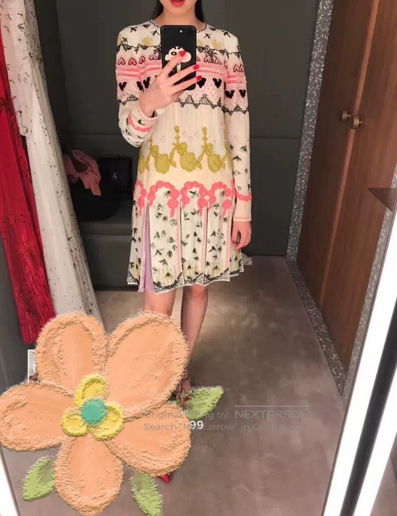 Valentino Valentino Heavy studded beaded dress Size S / US 4 / IT 40 - 1 Thumbnail