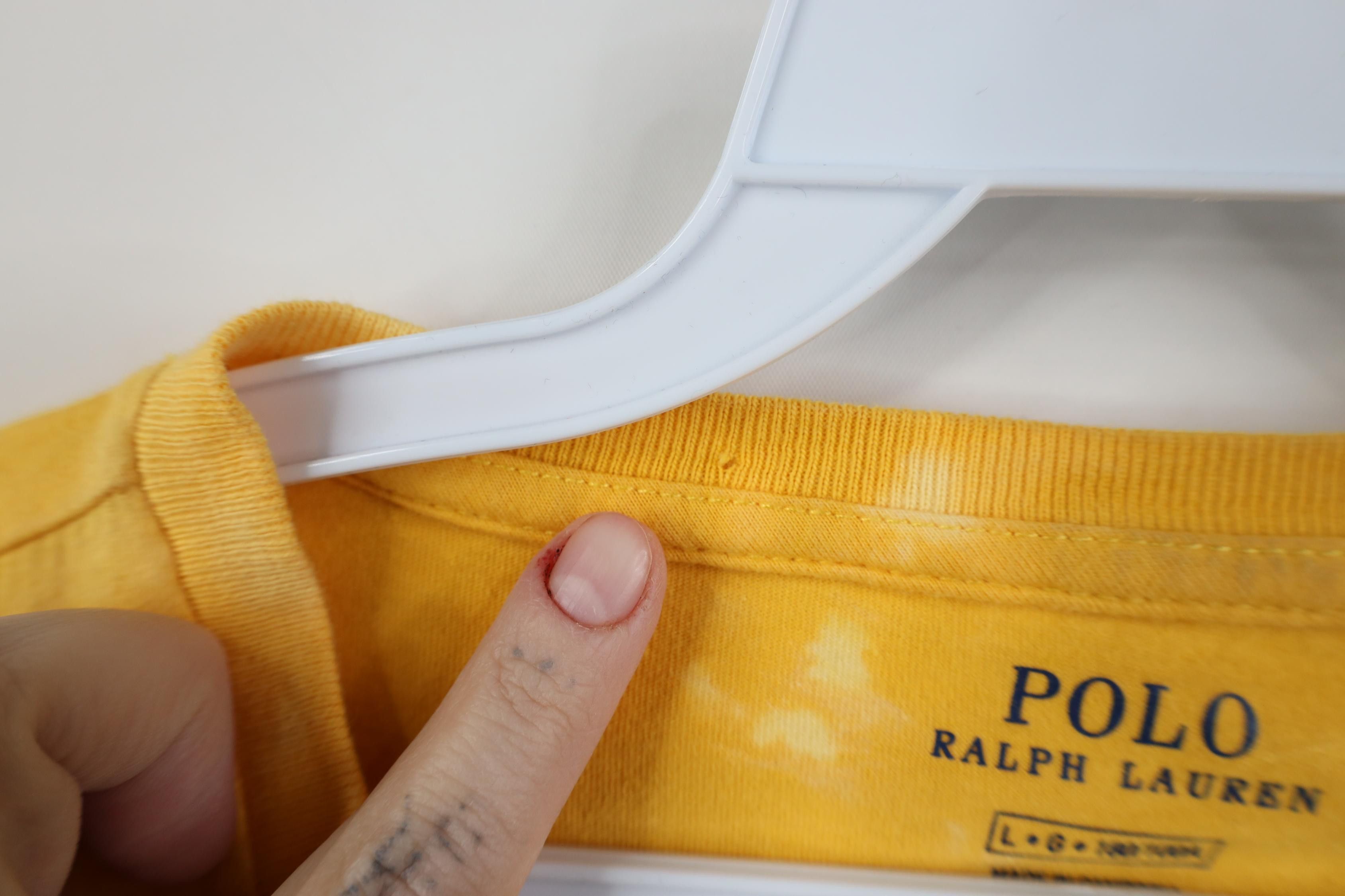Polo Ralph Lauren Vintage Y2K Ralph Lauren Short Sleeve V-Neck T-Shirt Yellow Size US L / EU 52-54 / 3 - 6 Thumbnail