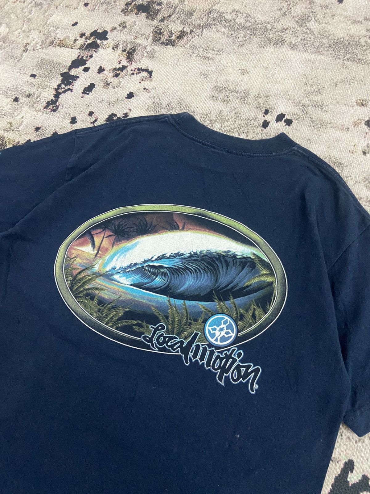Vintage Vintage Local Motion Surf Tee Shirt Size US M / EU 48-50 / 2 - 2 Thumbnail