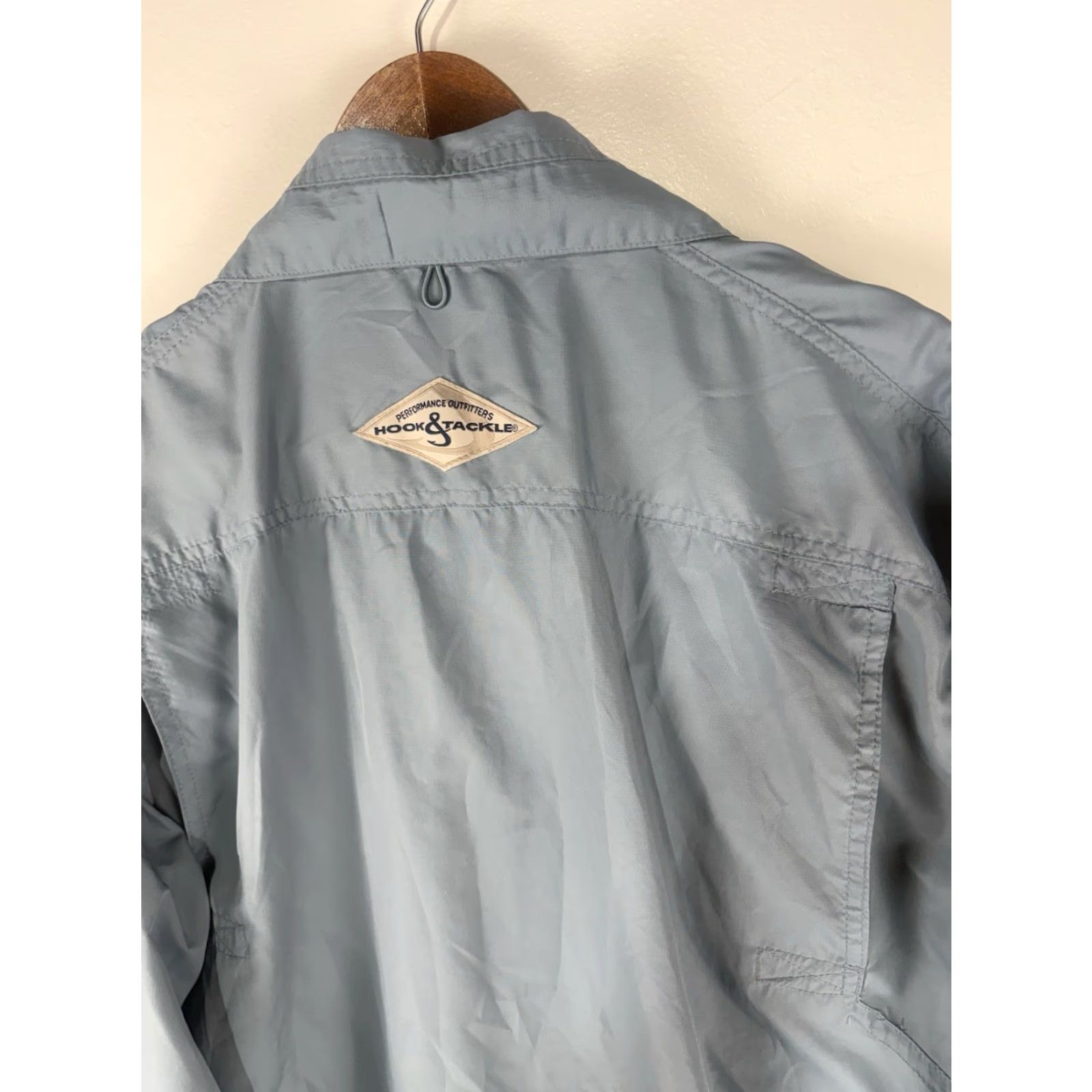 Vintage Hook & Tackle Fisherman’s Shirt Men’s Blue L Button-Up Pockets Breathable All Seasons Easy Care Lightweight Rayon Polyester Button-Up Shirt Size US L / EU 52-54 / 3 - 6 Thumbnail