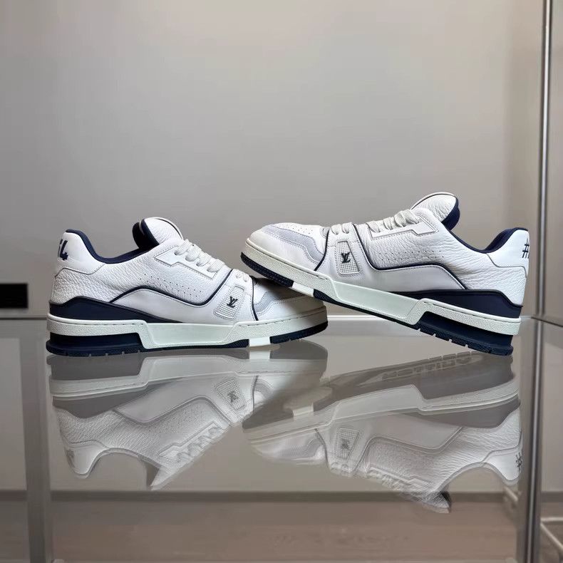 Louis Vuitton LV Trainer Sneakers White and Blue Size 41-yf Size US 7 / EU 40 - 4 Thumbnail