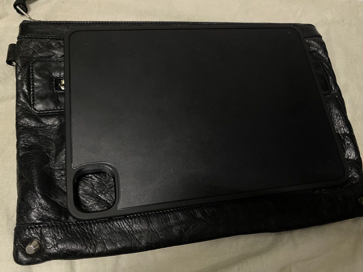 Balenciaga Balenciaga - 2000’s - Lambskin Leather City Clip Clutch Bag Size ONE SIZE - 15 Thumbnail