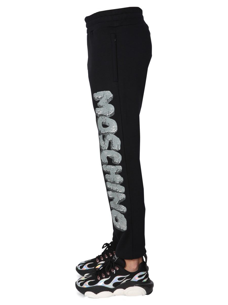 Moschino o1y0225 Logo Jogger & Sweatpant in Black Size US 38 / EU 54 - 2 Thumbnail