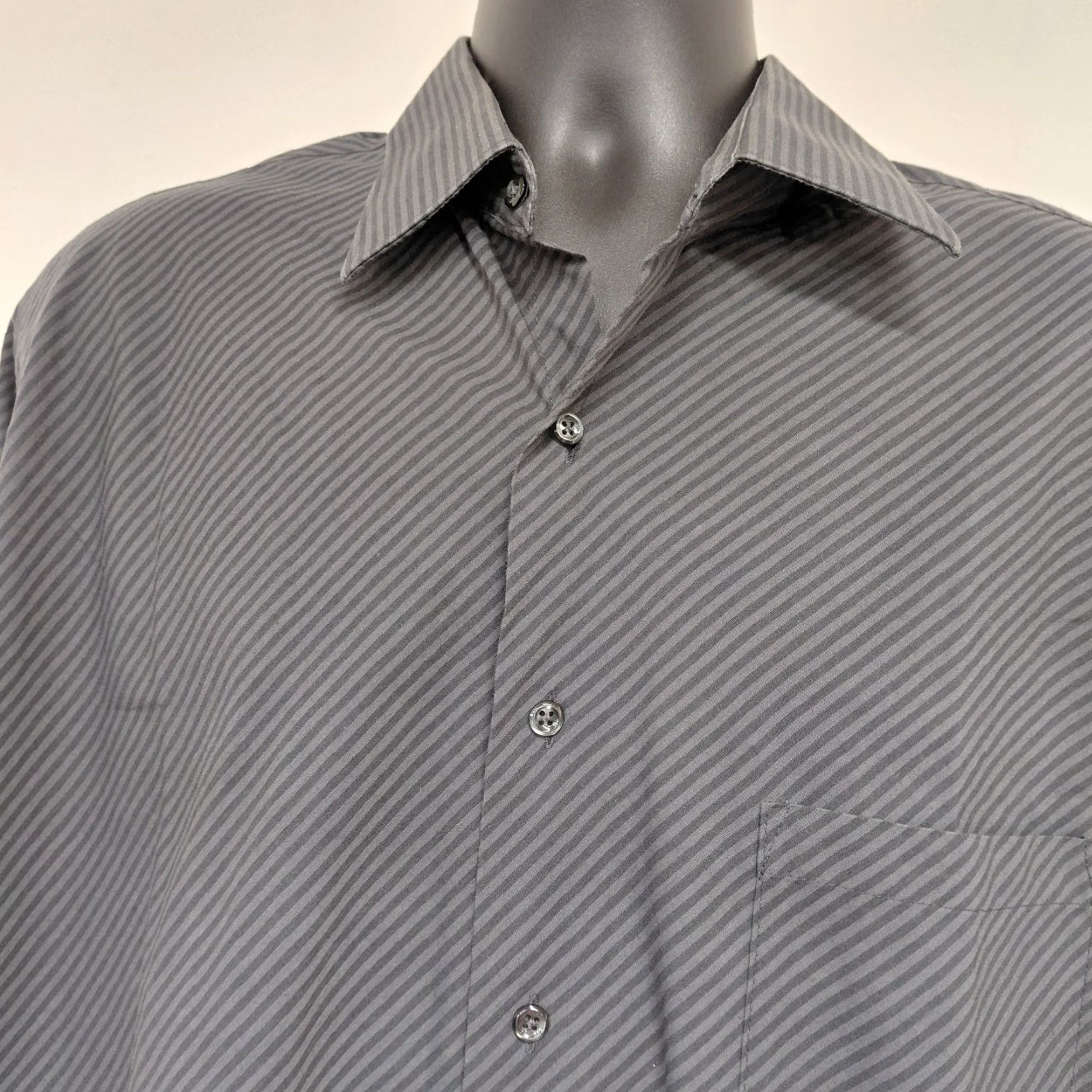 Geoffrey Beene Geoffrey Beene Shirt Mens XL Black Striped Long Sleeve Button Wrinkle Free Shirt Size US XL / EU 56 / 4 - 4 Thumbnail