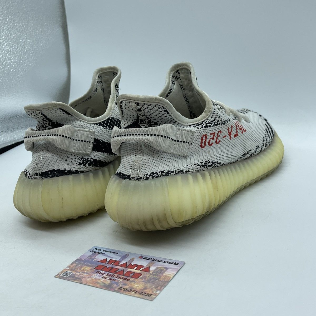 Adidas Yeezy boost 350 v2 zebra Size US 9 / EU 42 - 5 Thumbnail