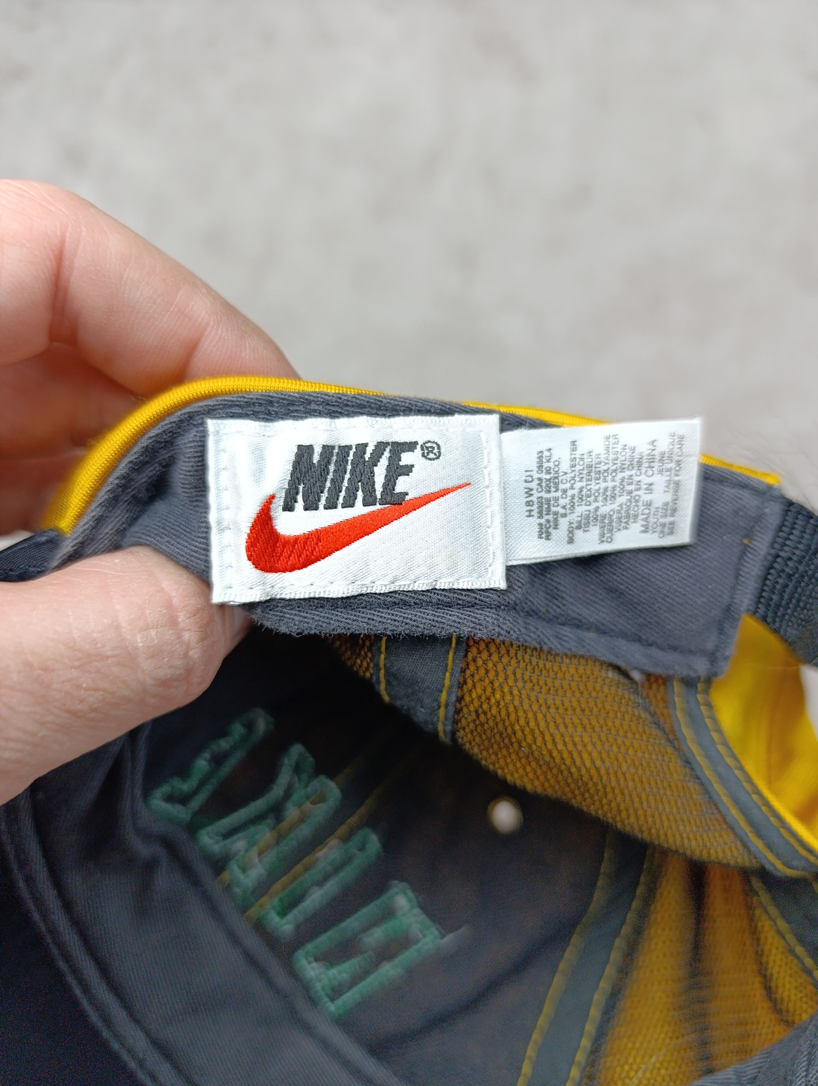 Nike NIKE VINTAGE NYLON VINTAGE CAP HAT YELLOW Size ONE SIZE - 10 Thumbnail