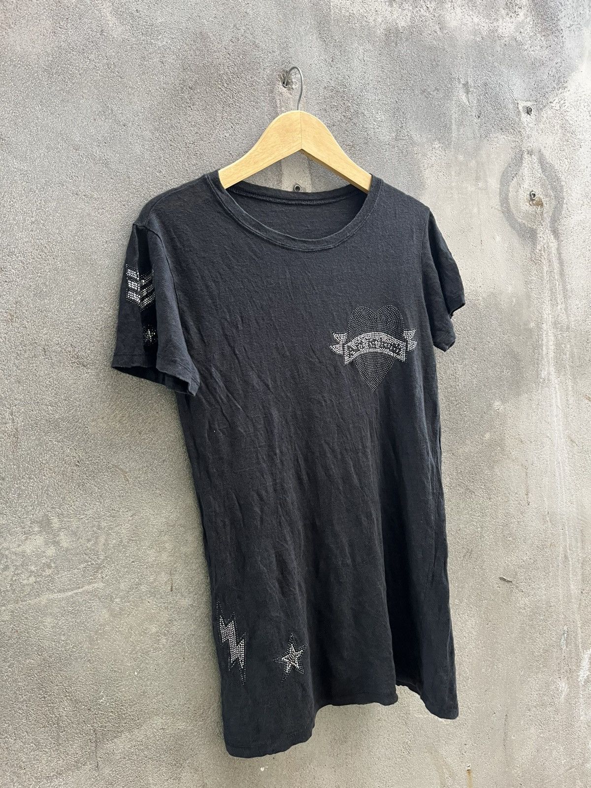 Vintage Rock Heart Stud Tee – Japan Archive Y2K Glam Punk Size US S / EU 44-46 / 1 - 8 Thumbnail