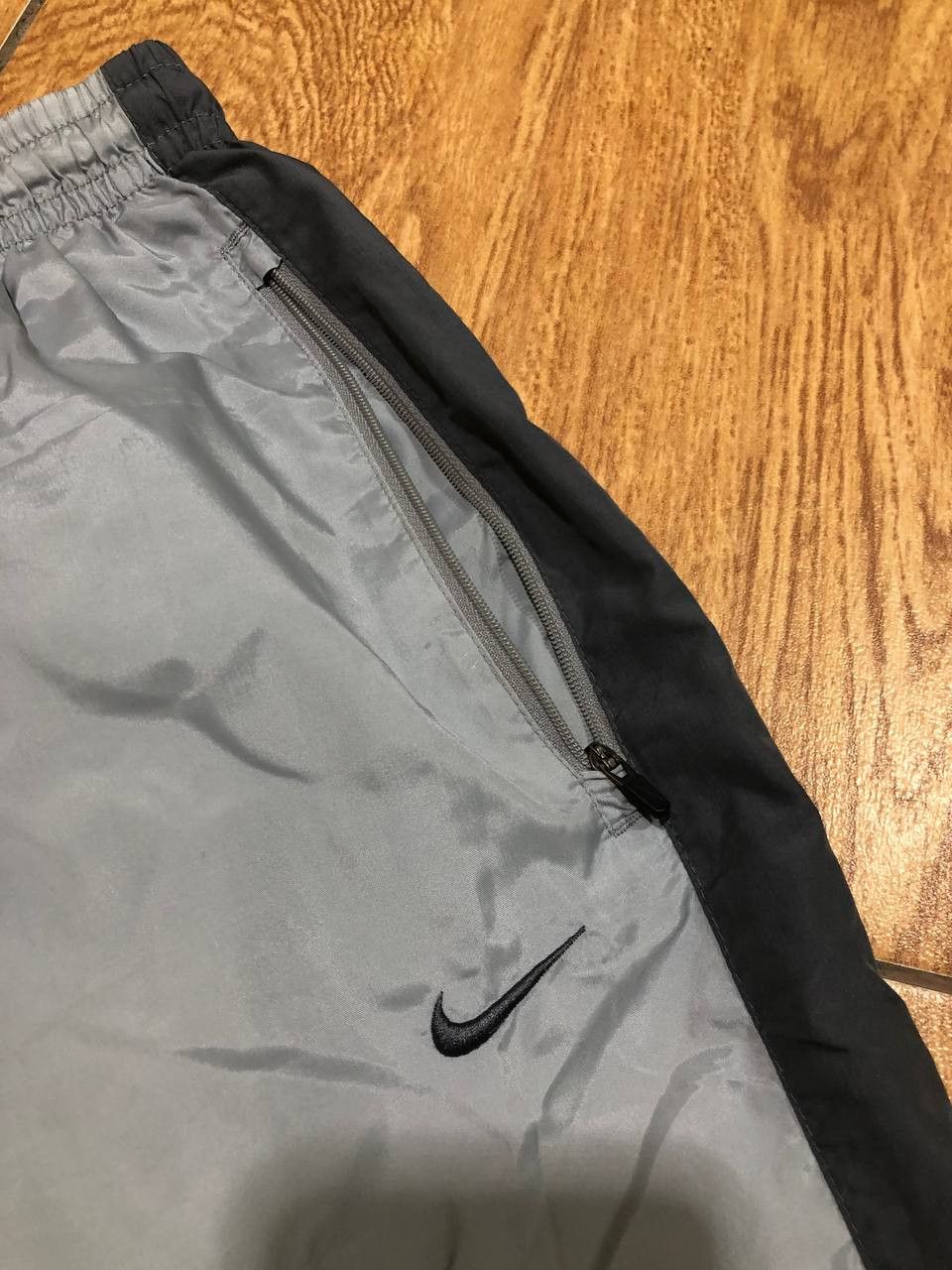 Nike Vintage Nike Y2K Windbreaker Pants Ice Gray Rare 2000s Vtg Size US 32 / EU 48 - 19 Thumbnail