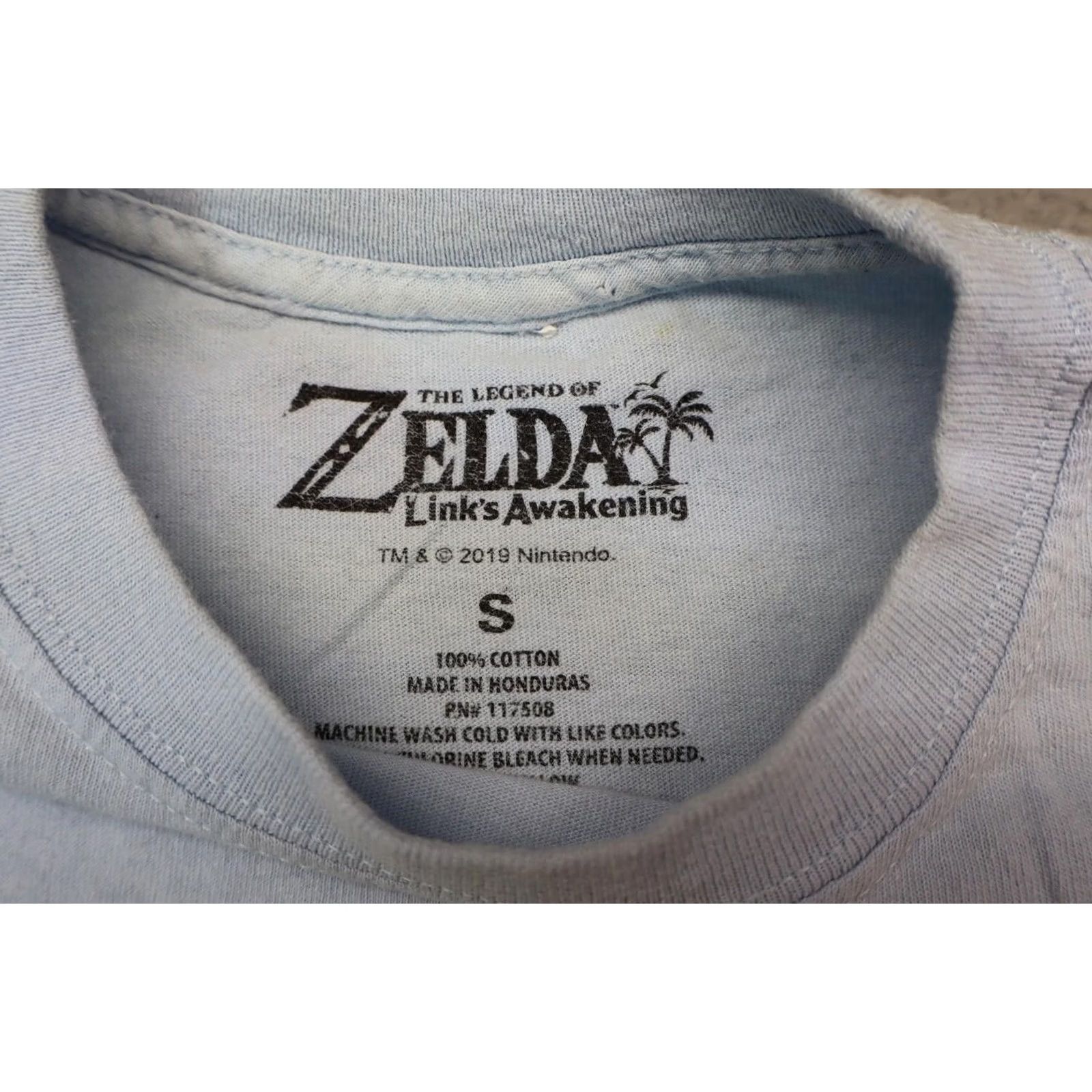 Nintendo VINTAGE Legend of Zelda Awakening Blue Small Shirt Nintendo Mens S Blue Link T-Shirt Zelda Official Nintendo Shirt Size US S / EU 44-46 / 1 - 3 Thumbnail