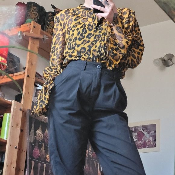 Joseph Ribkoff Joseph Ribkoff Leopard PrintBlouse Style 193641- Size 10 Size L / US 10 / IT 46 - 3 Thumbnail