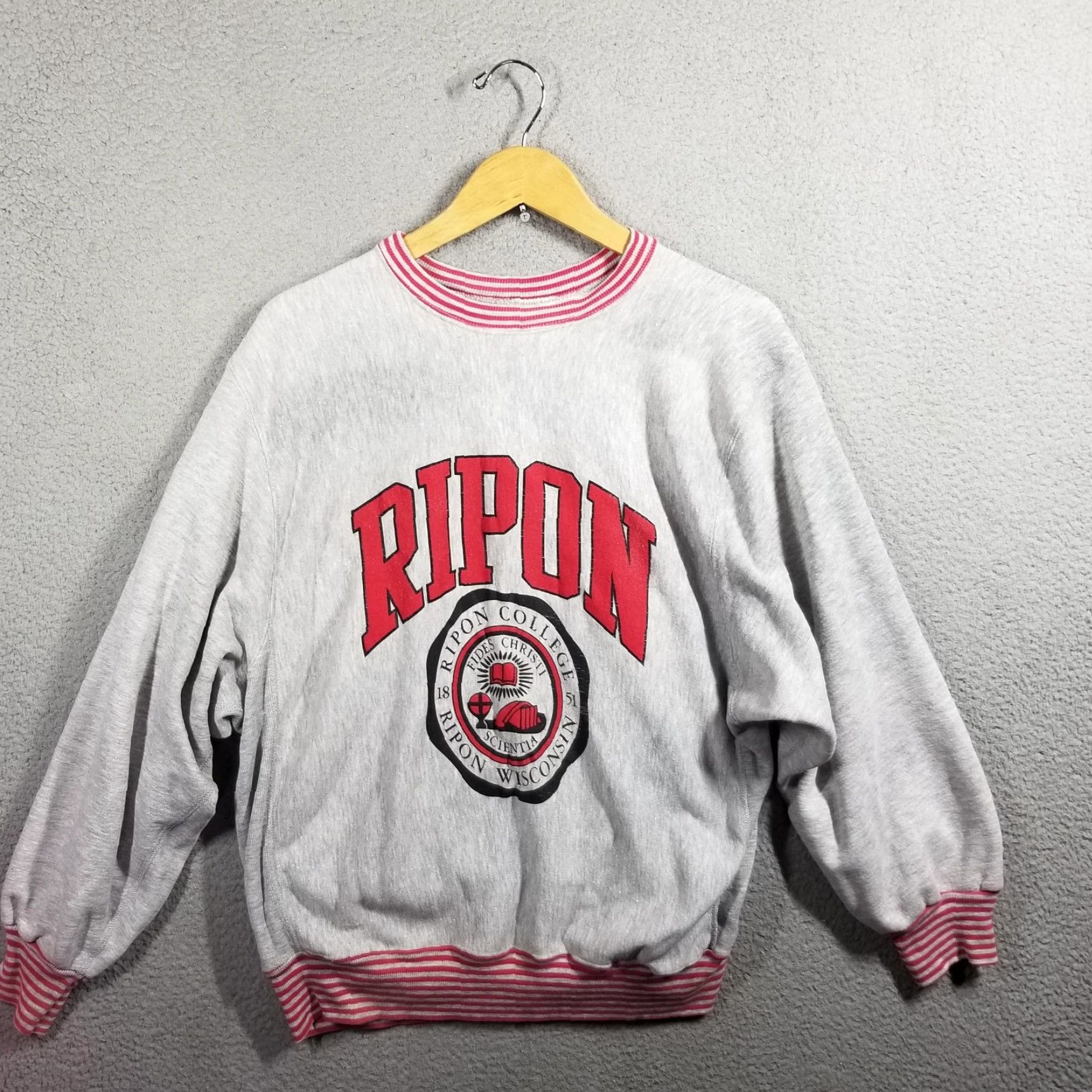 Vintage VINTAGE MVP Ripon College Sweatshirt Mens XL Ringer Crewneck Fleece MVP Made USA 80s Size US XL / EU 56 / 4 - 2 Thumbnail