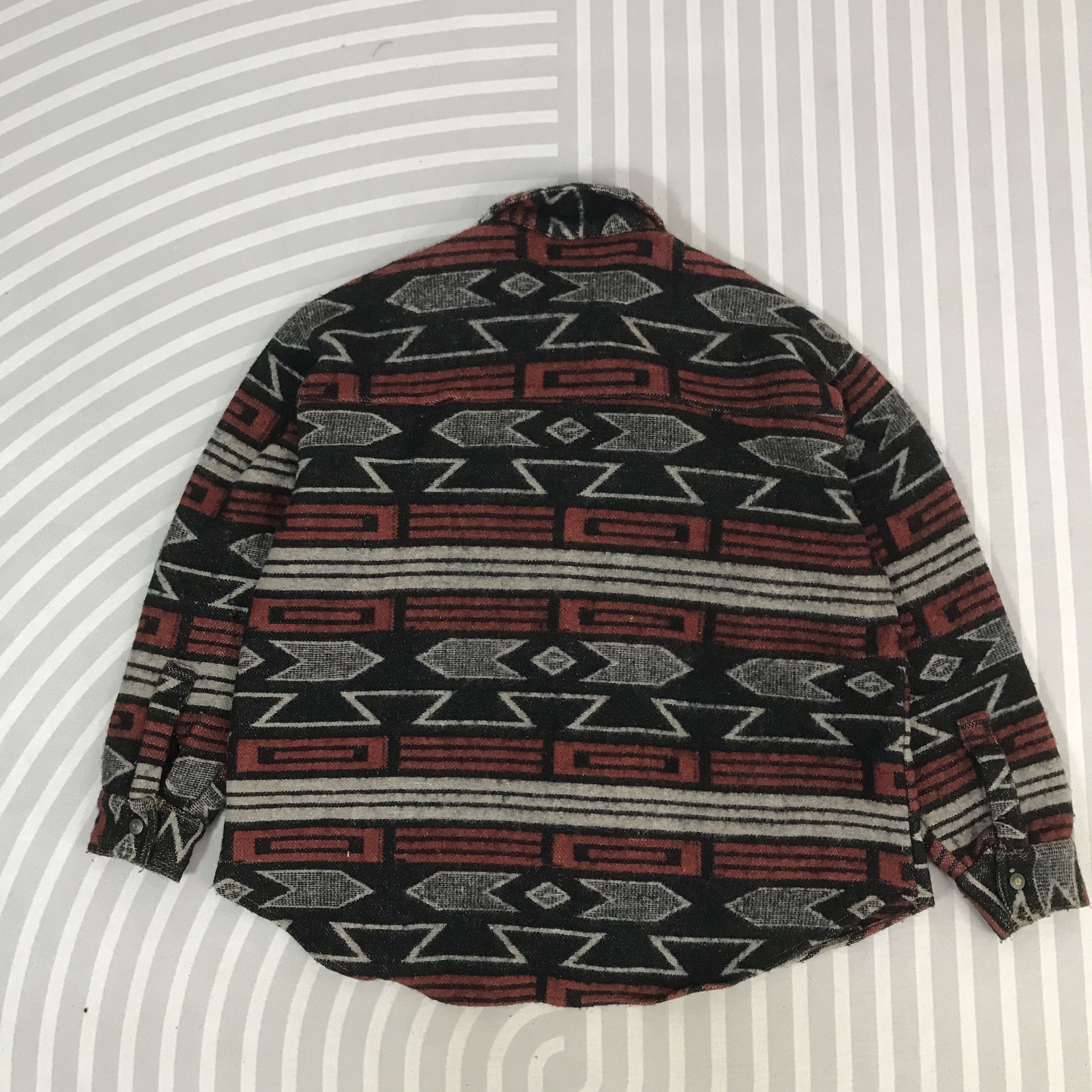 Quicksilver Vintage Quicksilver navajo Wool Zip up Jacket Size US L / EU 52-54 / 3 - 3 Thumbnail