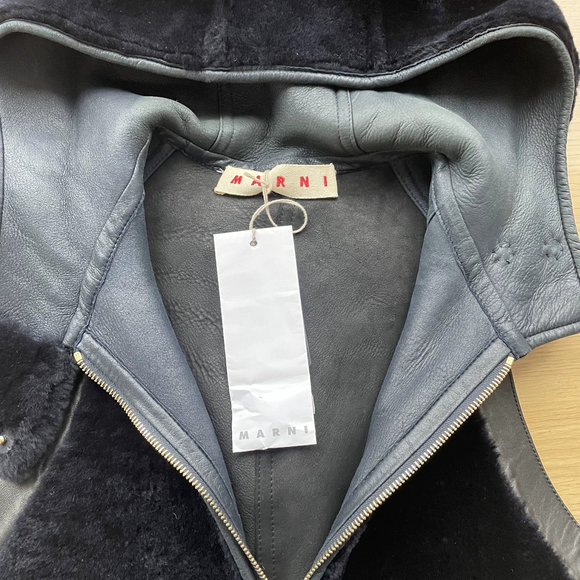Marni Marni 98 New Women's Hooded Lamb Fur Vest Navy 38 Minor Flaw Size S / US 4 / IT 40 - 3 Thumbnail