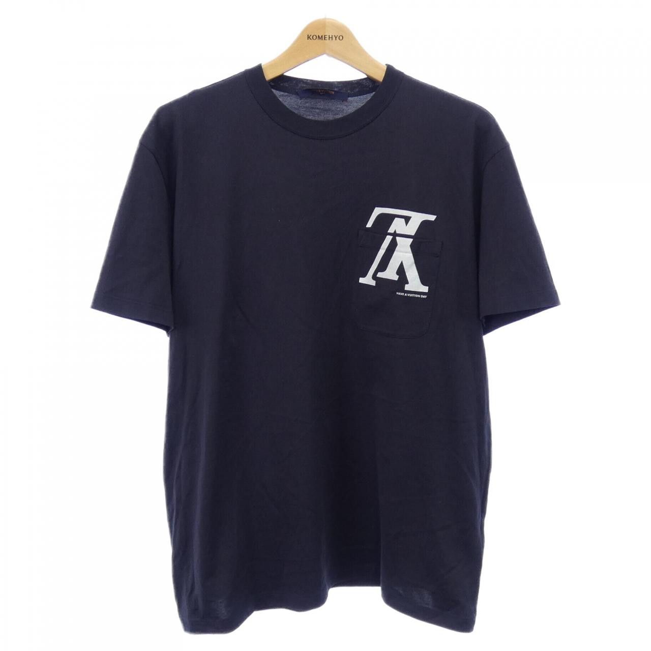 Louis Vuitton Louis Vuitton Louis Vuitton Upside-Down LV Logo Cotton T Shirt Textile T-Shirts HFY21WFMB DUTY FREE for USA Size ONE SIZE - 1 Thumbnail