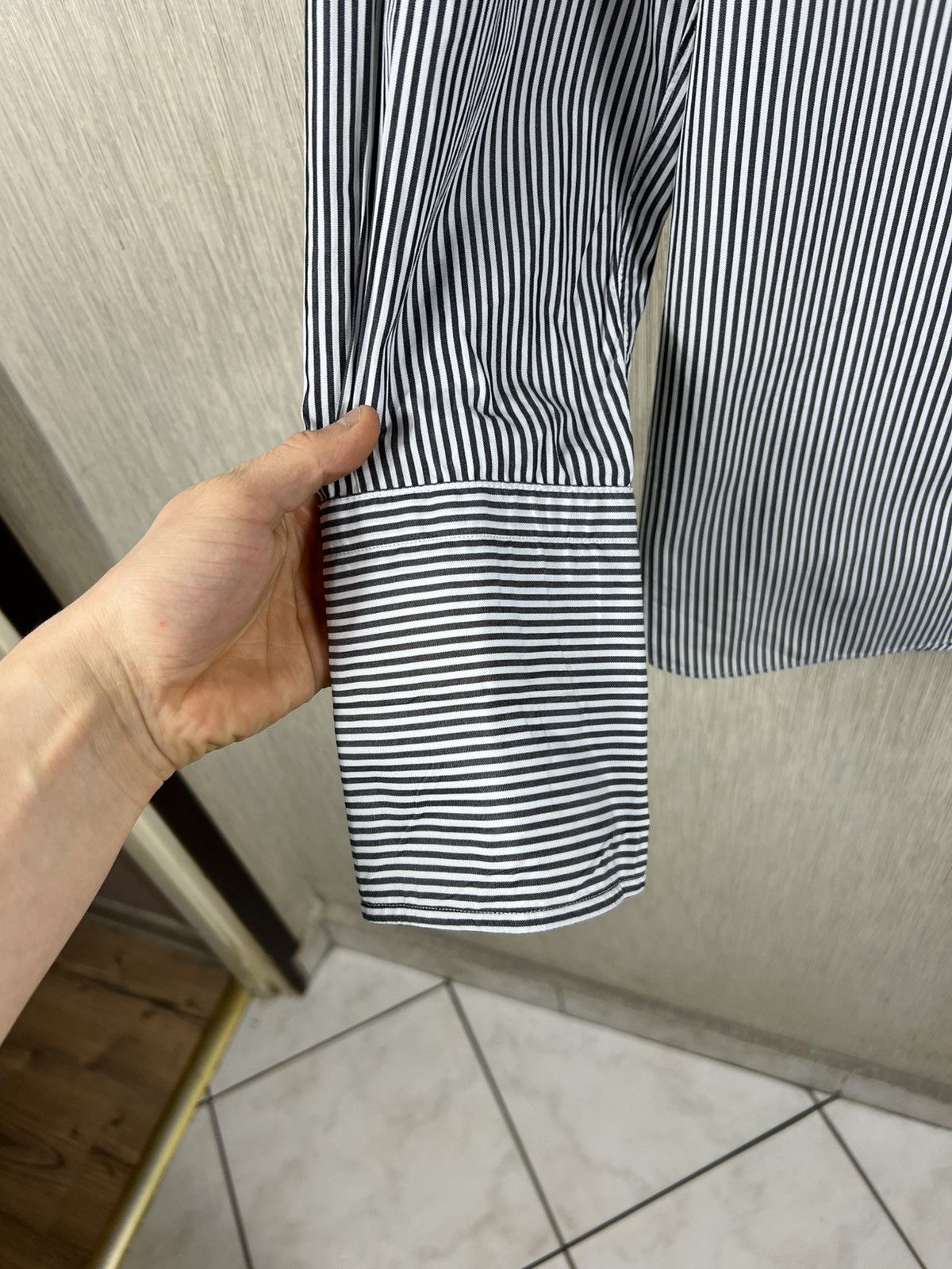 Tom Ford Tom Ford striped casual shirt with french cuff luxury cuffs Size US L / EU 52-54 / 3 - 10 Thumbnail