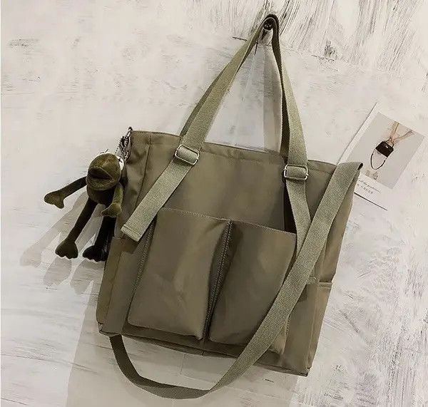 Japanese Brand Green Color Simple Fashion Nylon Canvas Tote Bag Size ONE SIZE - 2 Thumbnail