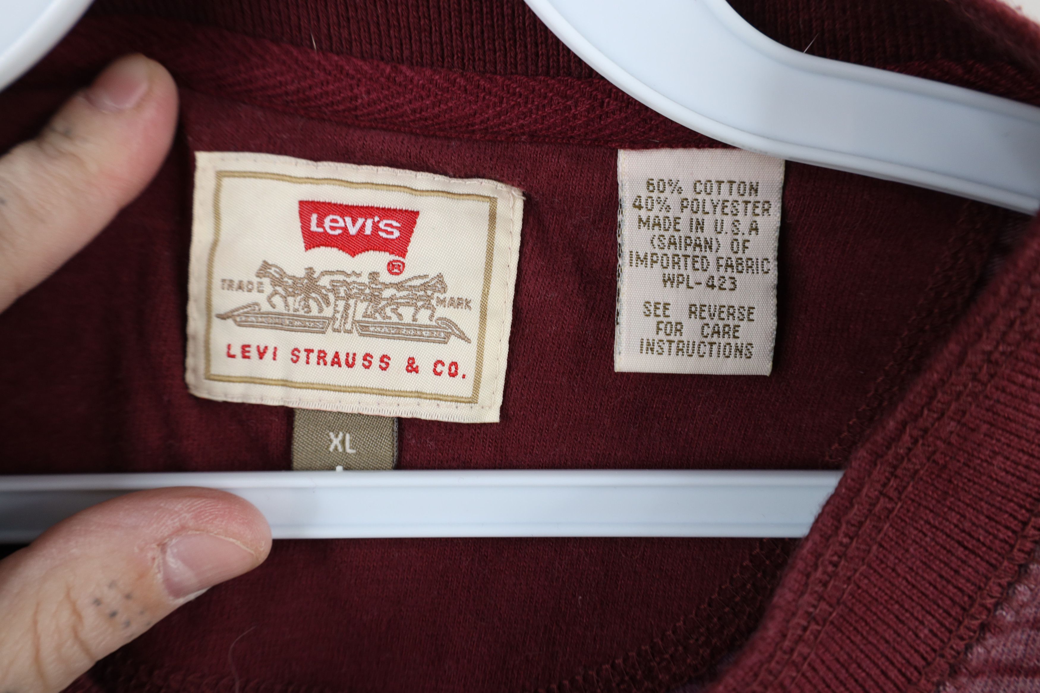 Levi's × Vintage Vintage 90s Levis Striped Long Sleeve Henley T-Shirt Red USA Size US XL / EU 56 / 4 - 10 Thumbnail