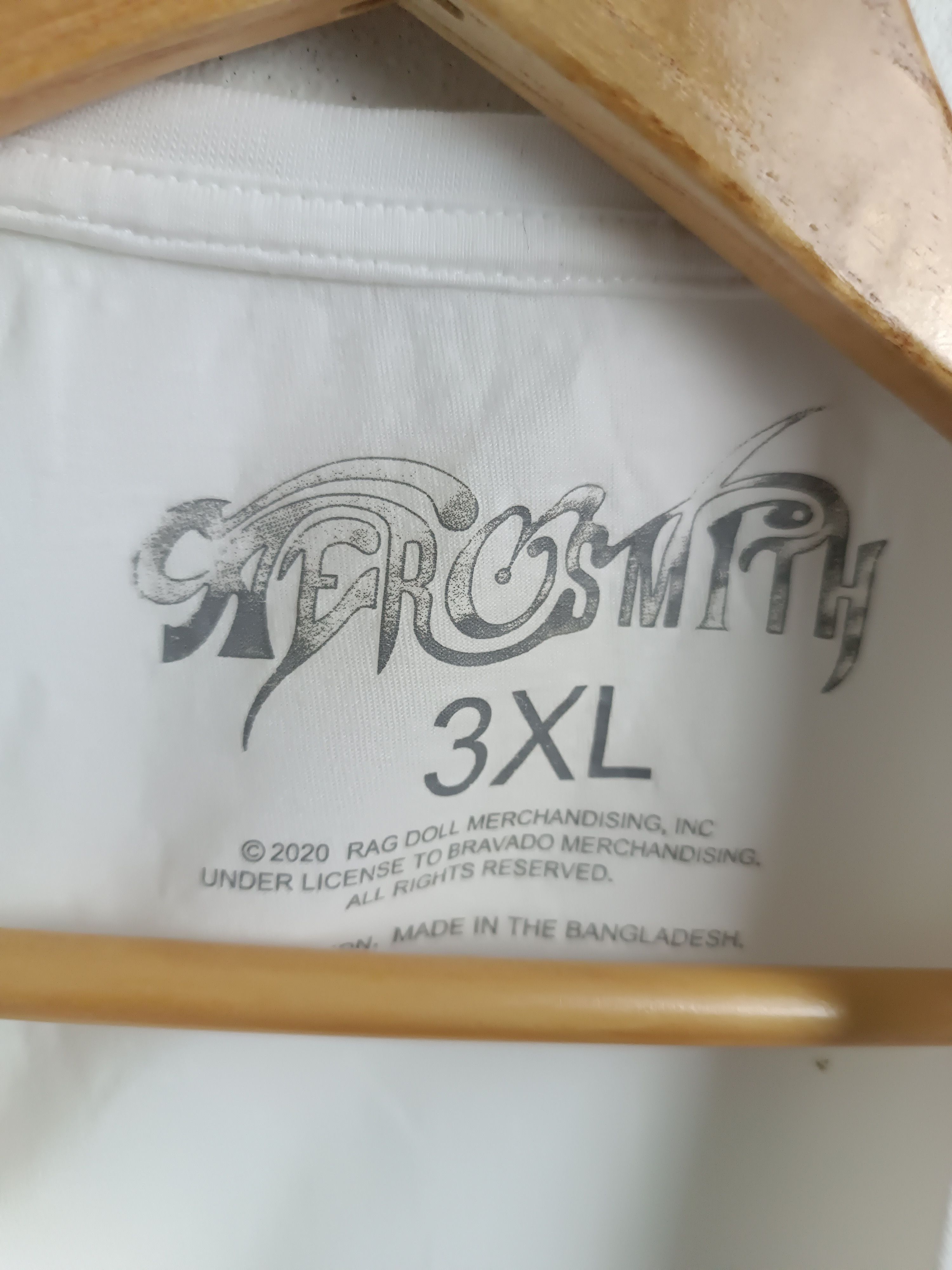 Band Tees VINTAGE AEROSMITH ROCK LINE UP TEE bon jovi kiss queen Size US XL / EU 56 / 4 - 9 Thumbnail
