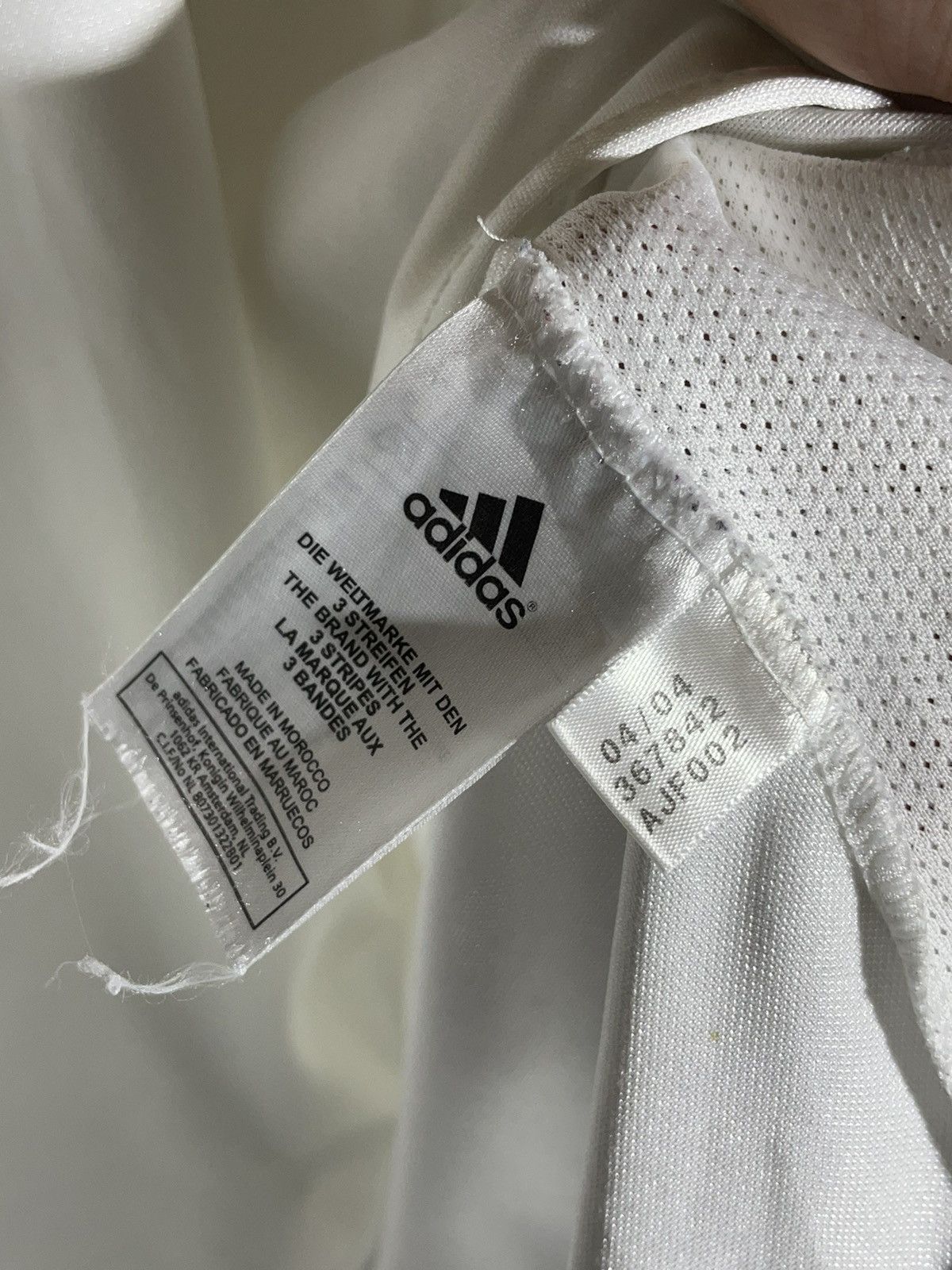 Adidas × Vintage Real Madrid Adidas Vintage 2004/05 Home Y2k Football Shirt Size US M / EU 48-50 / 2 - 15 Thumbnail