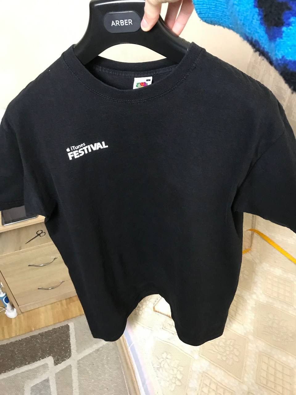 Apple 🔥 Apple iTunes Festival Music T Shirt iPhone Macintosh Jobs Size US L / EU 52-54 / 3 - 6 Thumbnail