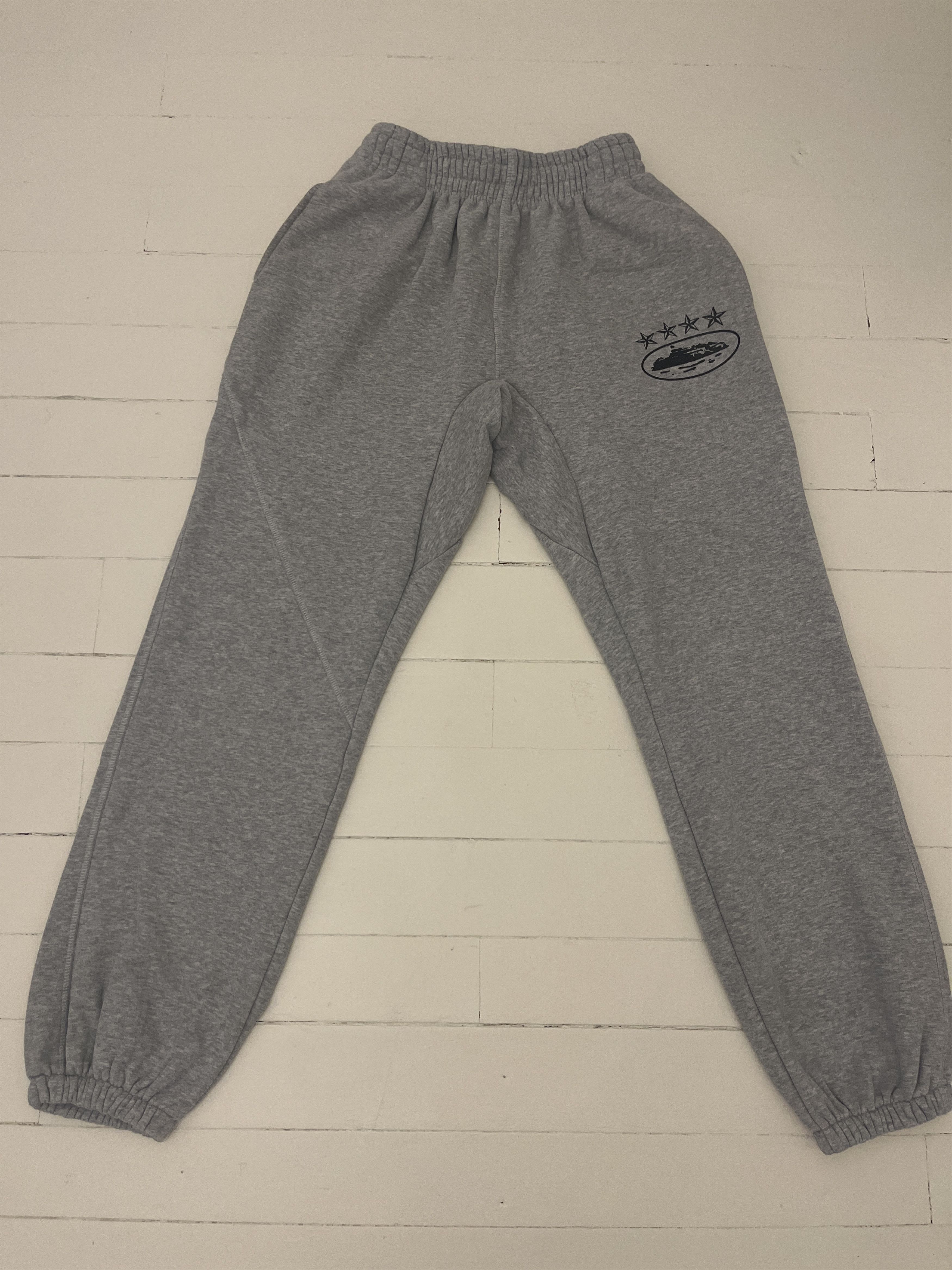 トップス CORTEIZ HMP SWEAT PANTS - GREY Buy Corteiz HMP V2 Sweatpant 'Grey' - 7892 1FW230204HVS GREY