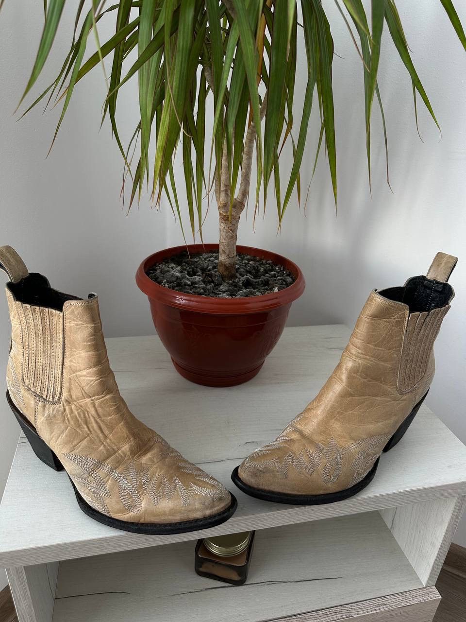 Japanese Brand × Leather × Vintage Vintage Cowboy Beige Western Leather Women’s Boots Size US 8 / IT 38 - 8 Thumbnail