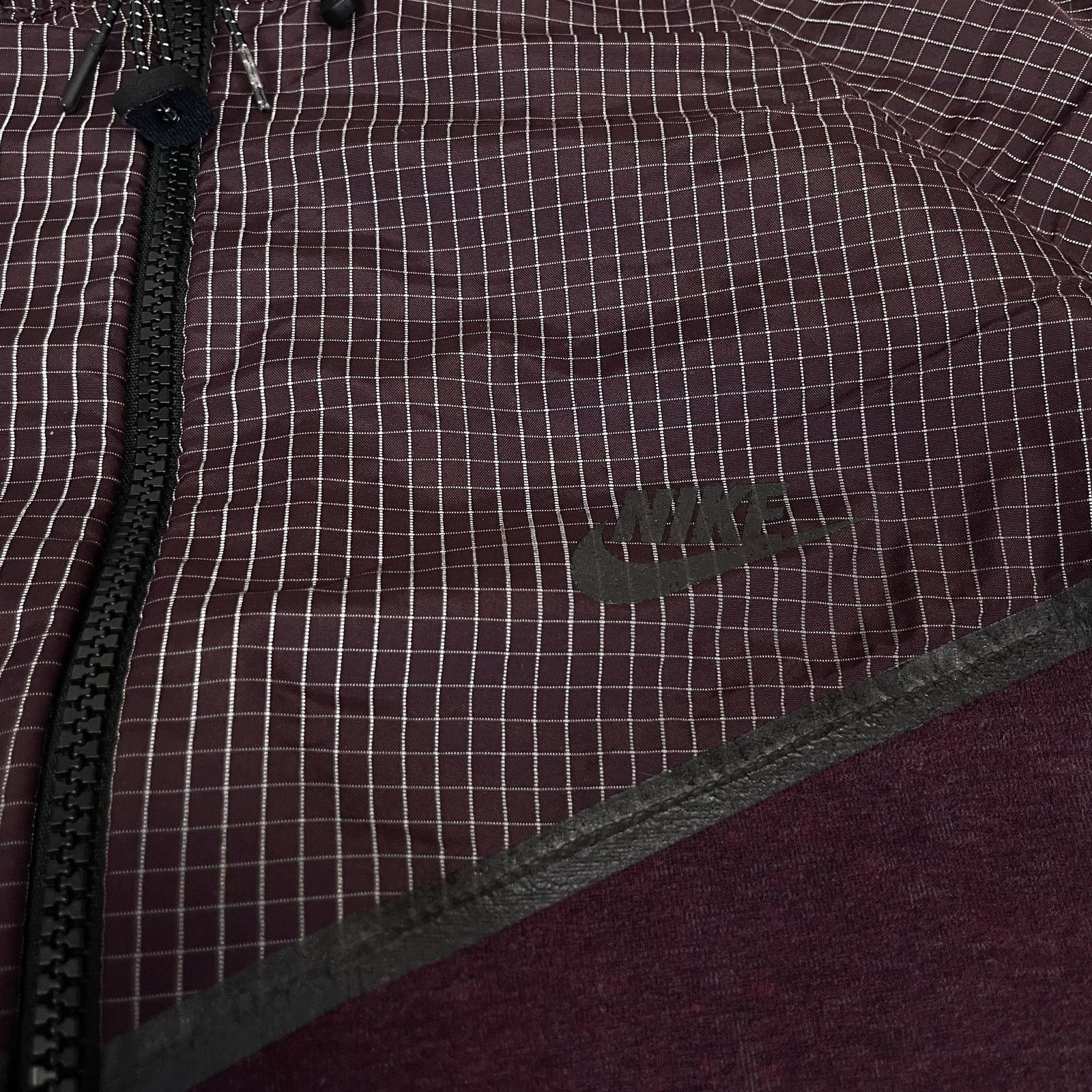 Nike Nike Tech Men's Burgundy Cotton Full Zip Windrunner Hoodie M Size US M / EU 48-50 / 2 - 3 Thumbnail