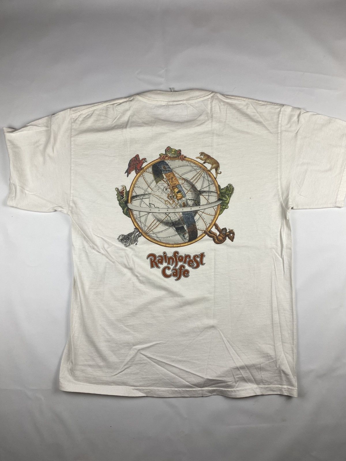 Vintage Vintage Rain Forest Cafe tshirt Size US L / EU 52-54 / 3 - 4 Thumbnail