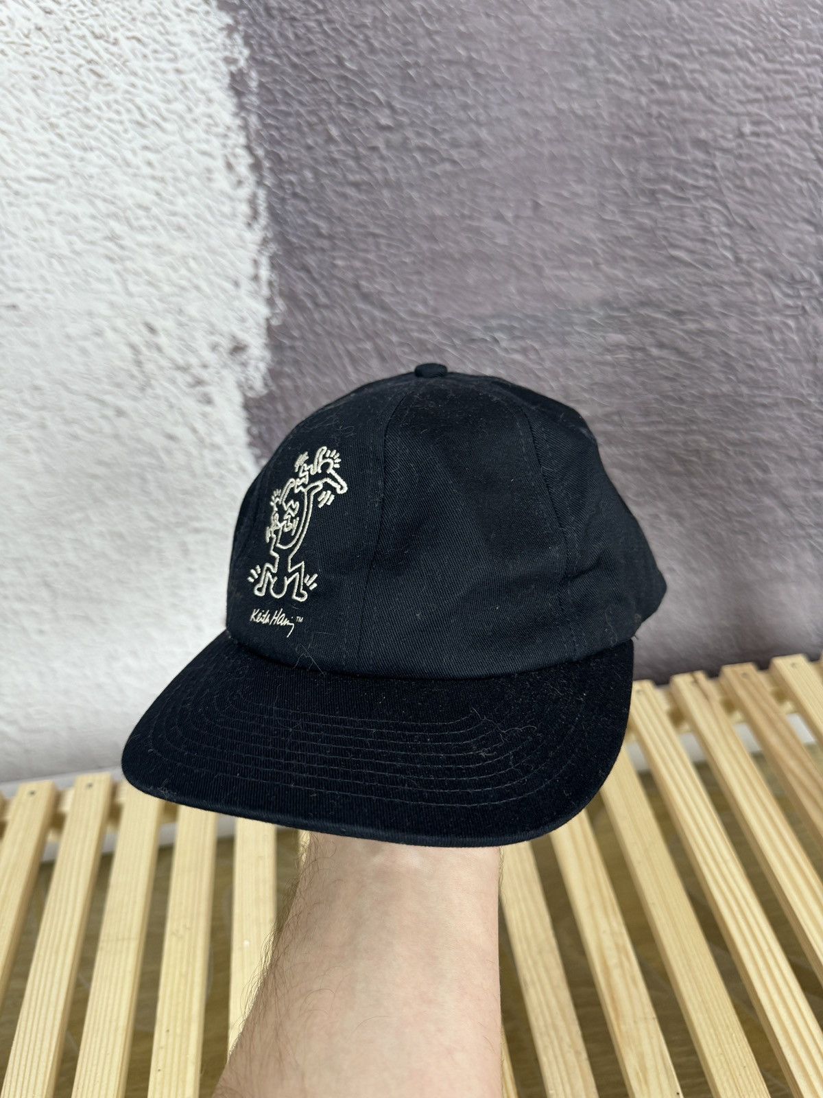 H&M × Keith Haring Keith Harring x H&M double logo cap Size ONE SIZE - 3 Thumbnail
