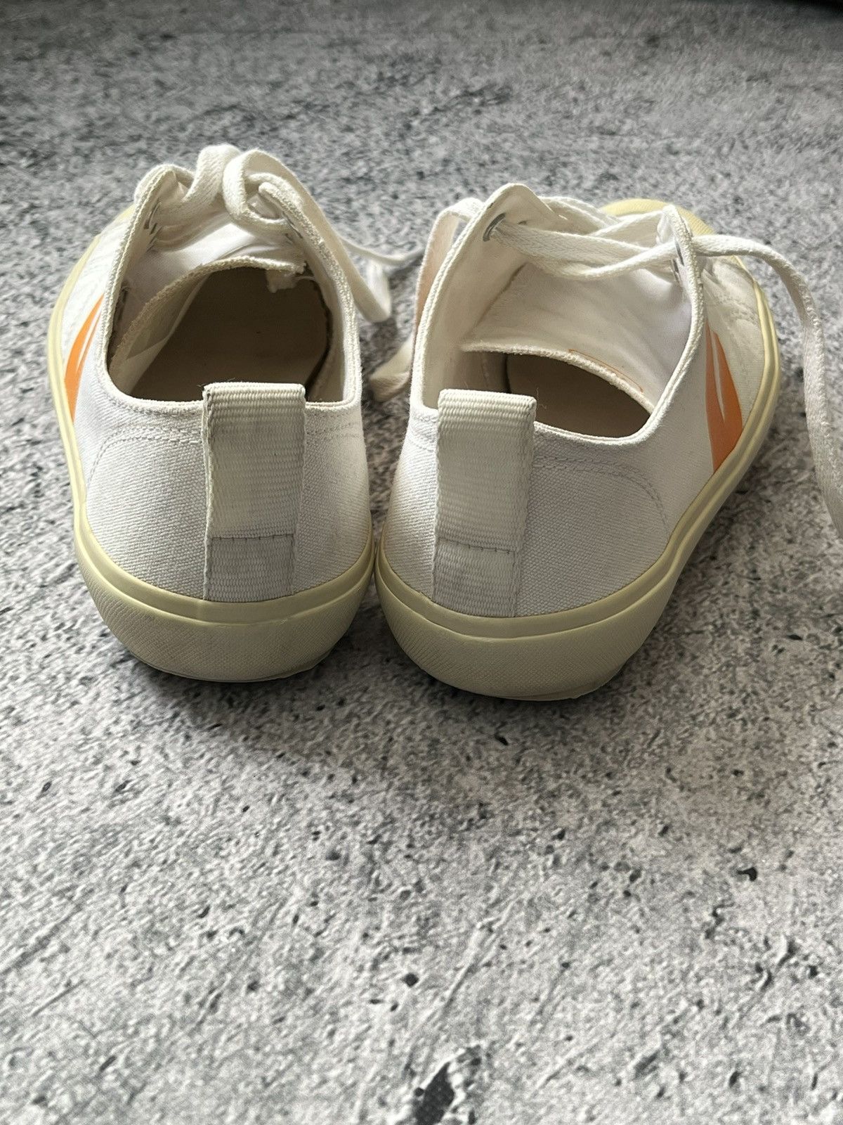 Veja Veja Nova Trainers White Ouro F Size US 6.5 / EU 39-40 - 7 Thumbnail