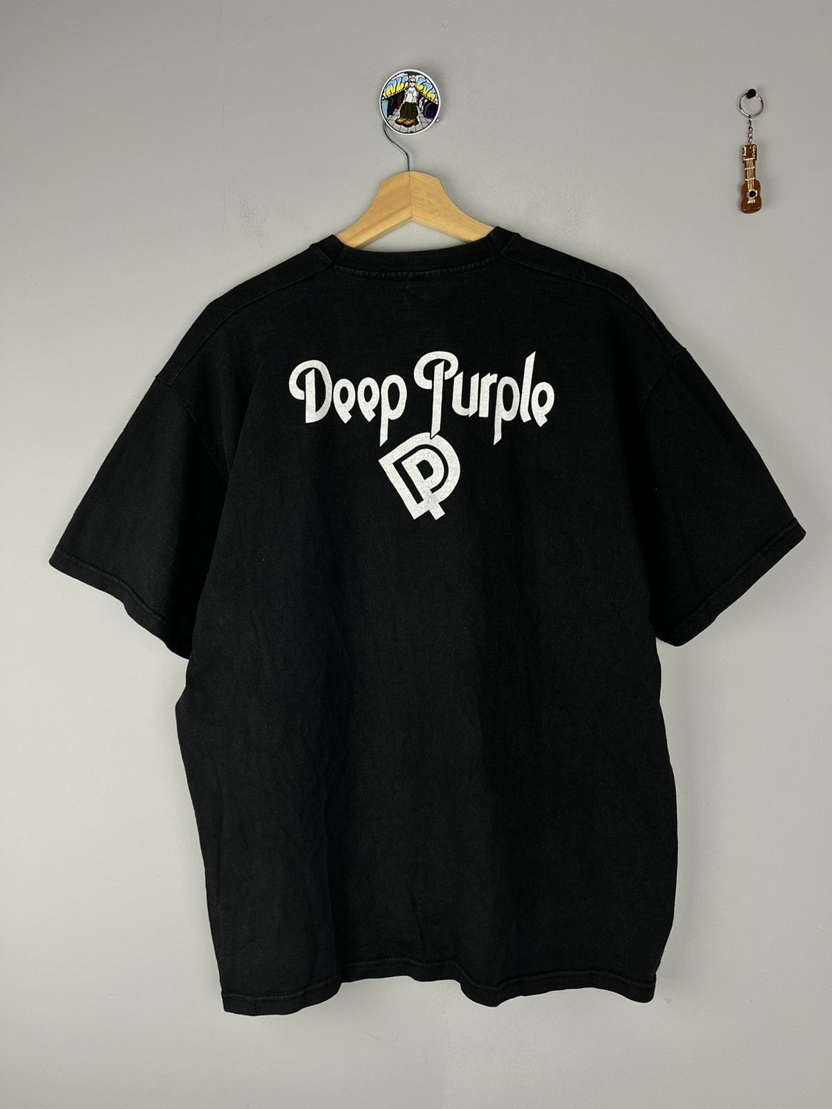Band Tees Deep Purple In Rock T shirt Size US XL / EU 56 / 4 - 2 Thumbnail
