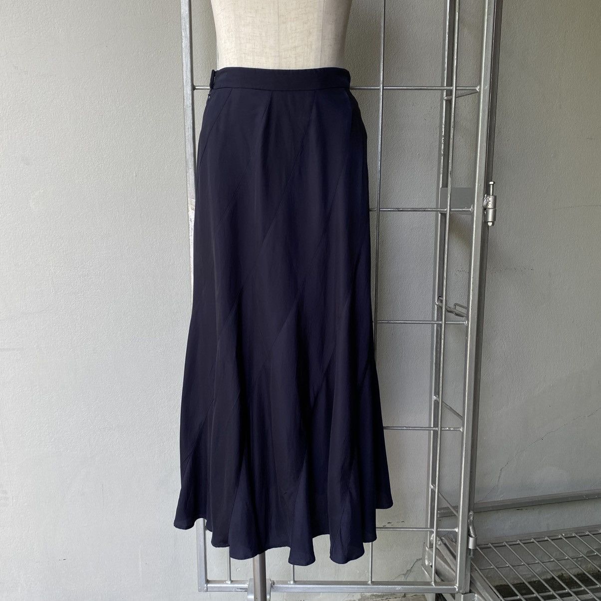 Comme des Garcons Comme des Garcons Navy-Black Silk Flare Skirt Size 25" / US 0 / IT 36 - 3 Thumbnail