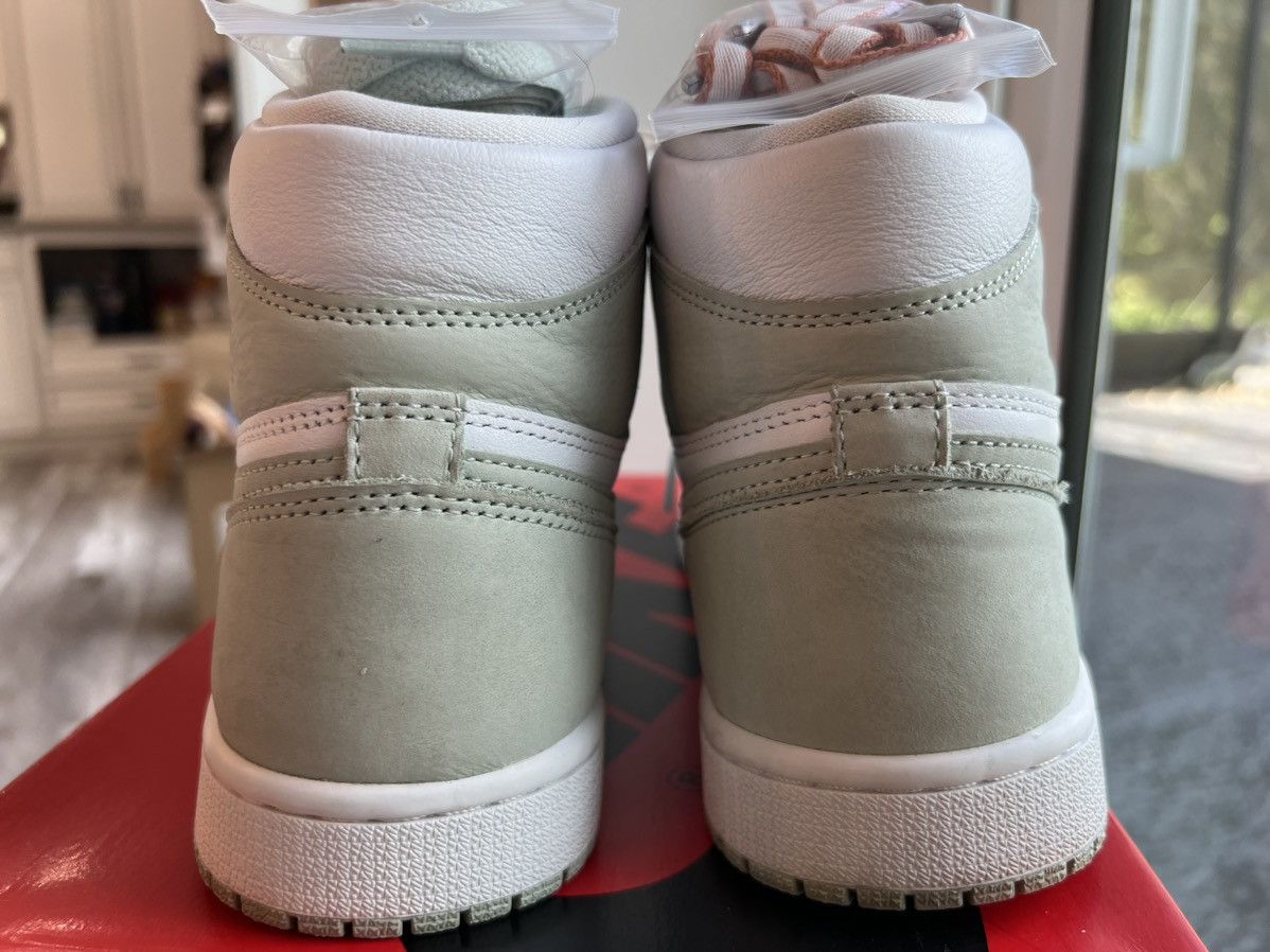 Jordan Brand Jordan 1 High Seafoam Sneakers Size 8.5w 7y Size US 8.5 / IT 38.5 - 4 Thumbnail