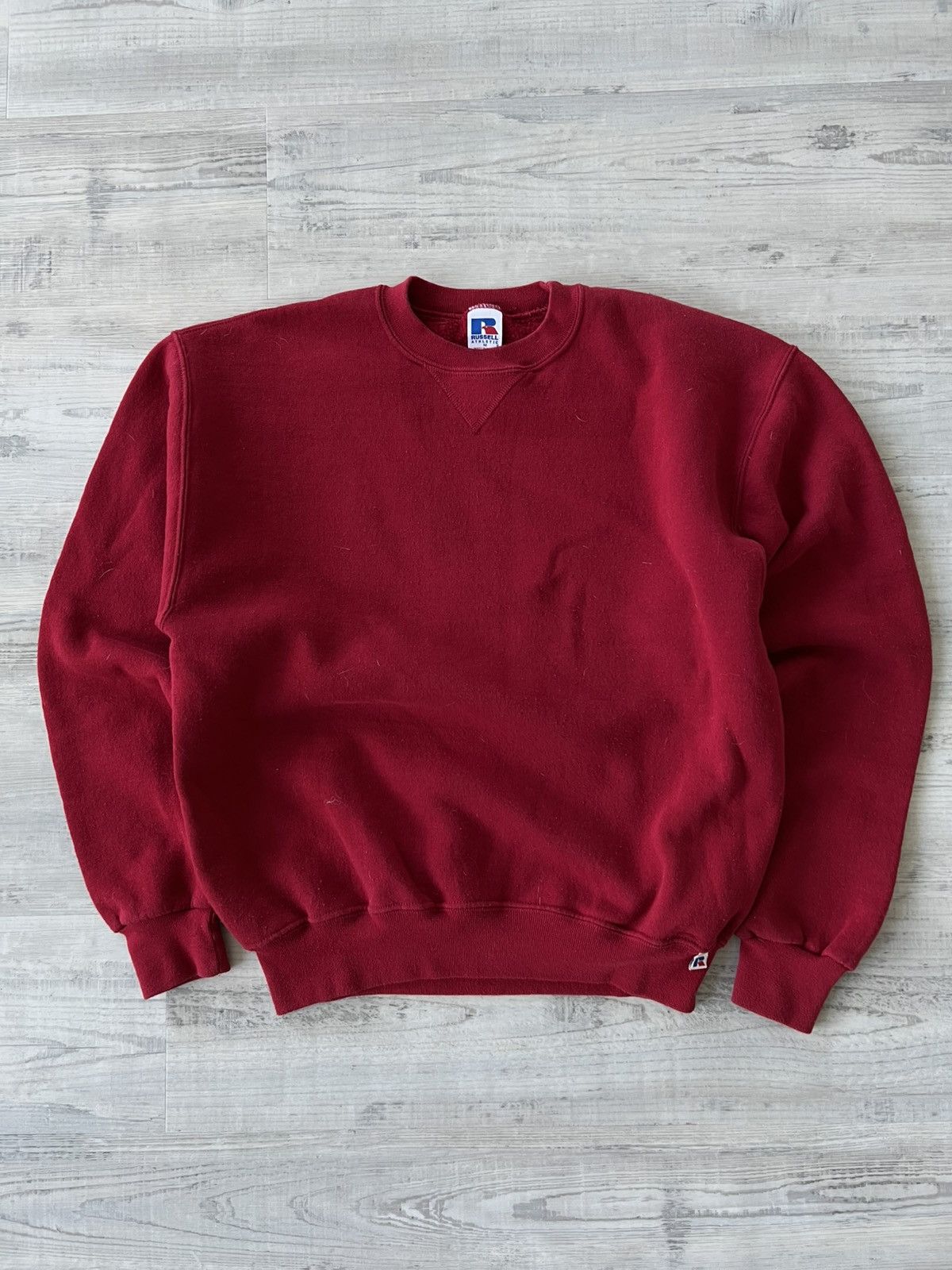 Russell Athletic Vintage 90’s Russell Essential Red Sweatshirt Crewneck Size US M / EU 48-50 / 2 - 1 Thumbnail