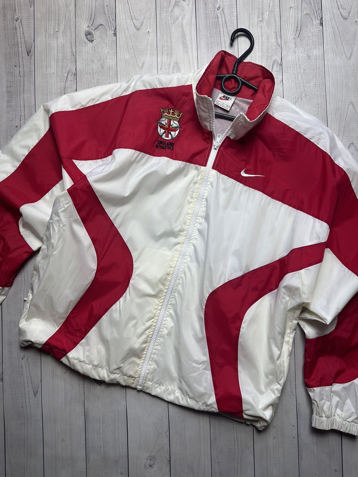 Vintage Vintage Nike England Athletics track jacket size S rare Size US S / EU 44-46 / 1 - 2 Thumbnail