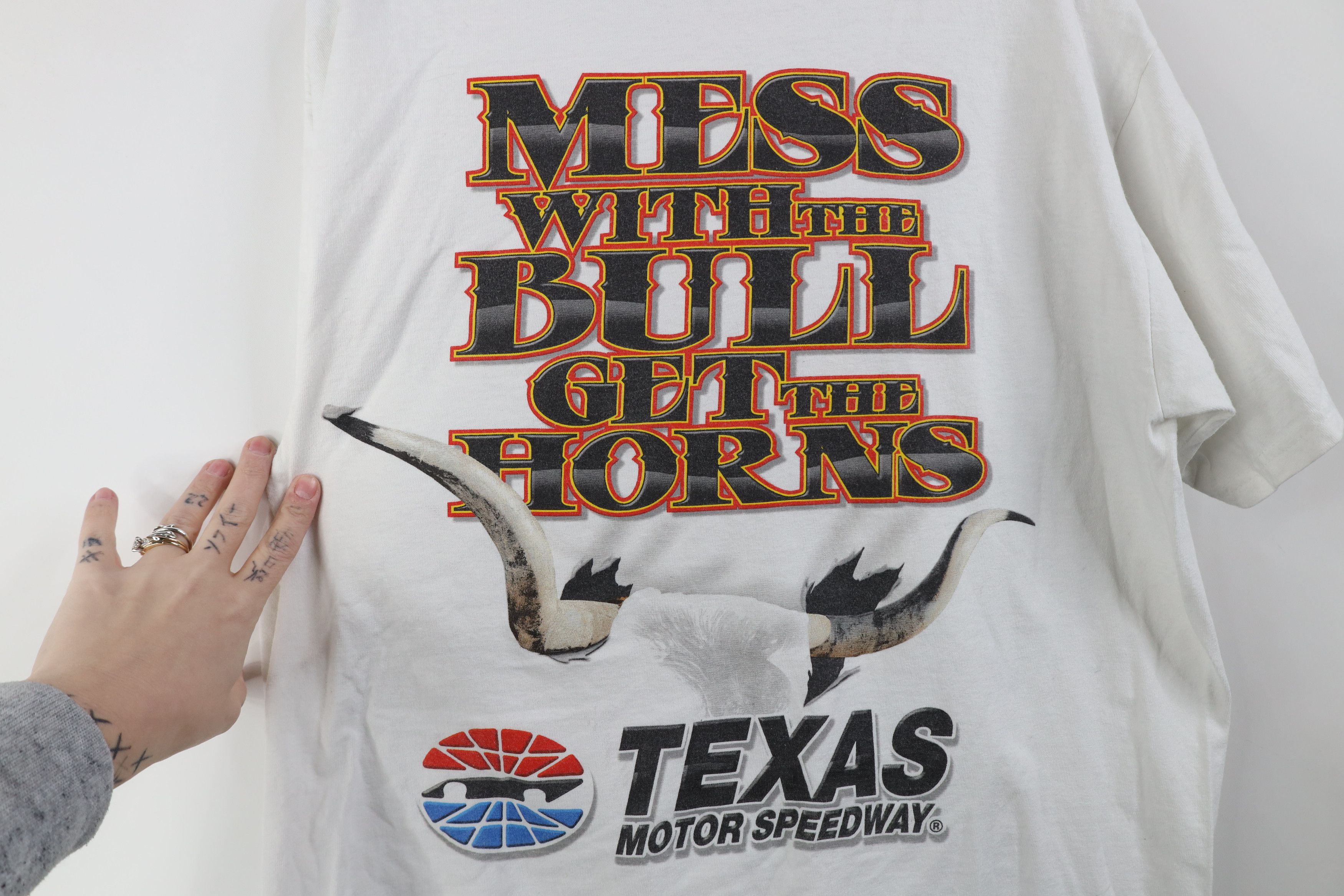 Vintage Vintage NASCAR All Over Print Texas Motor Speedway T-Shirt Size US L / EU 52-54 / 3 - 7 Thumbnail