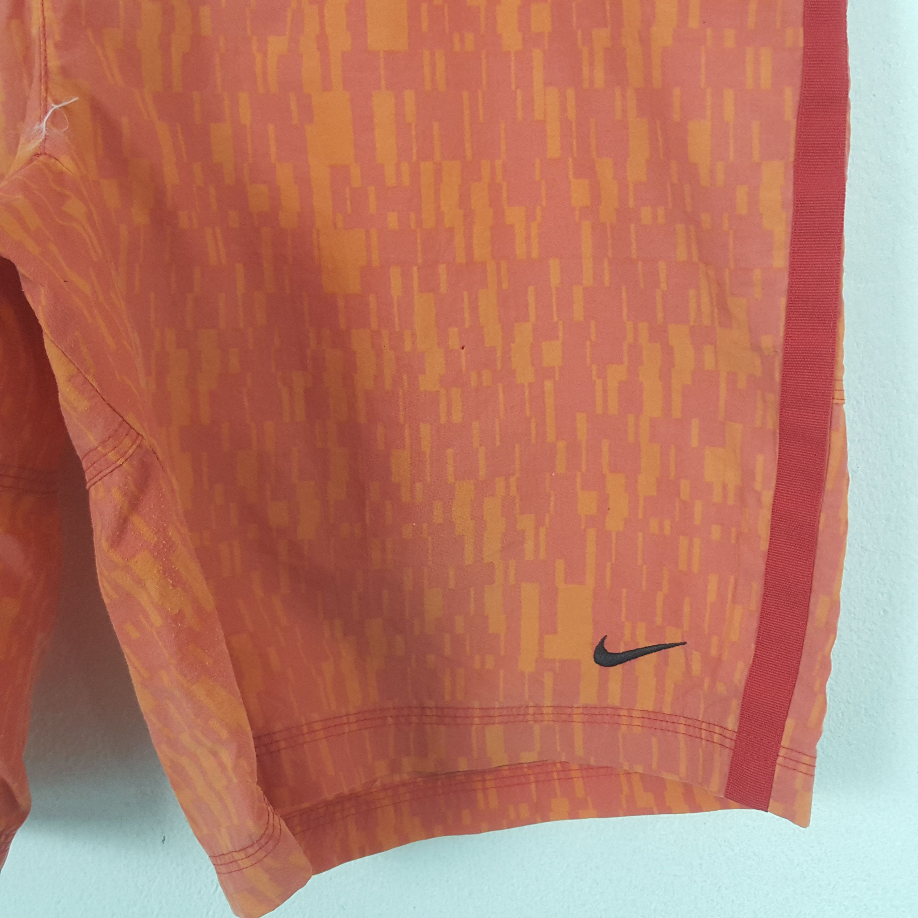 Nike Vintage Nike Shorts Pants Size US 40 / EU 56 - 2 Thumbnail