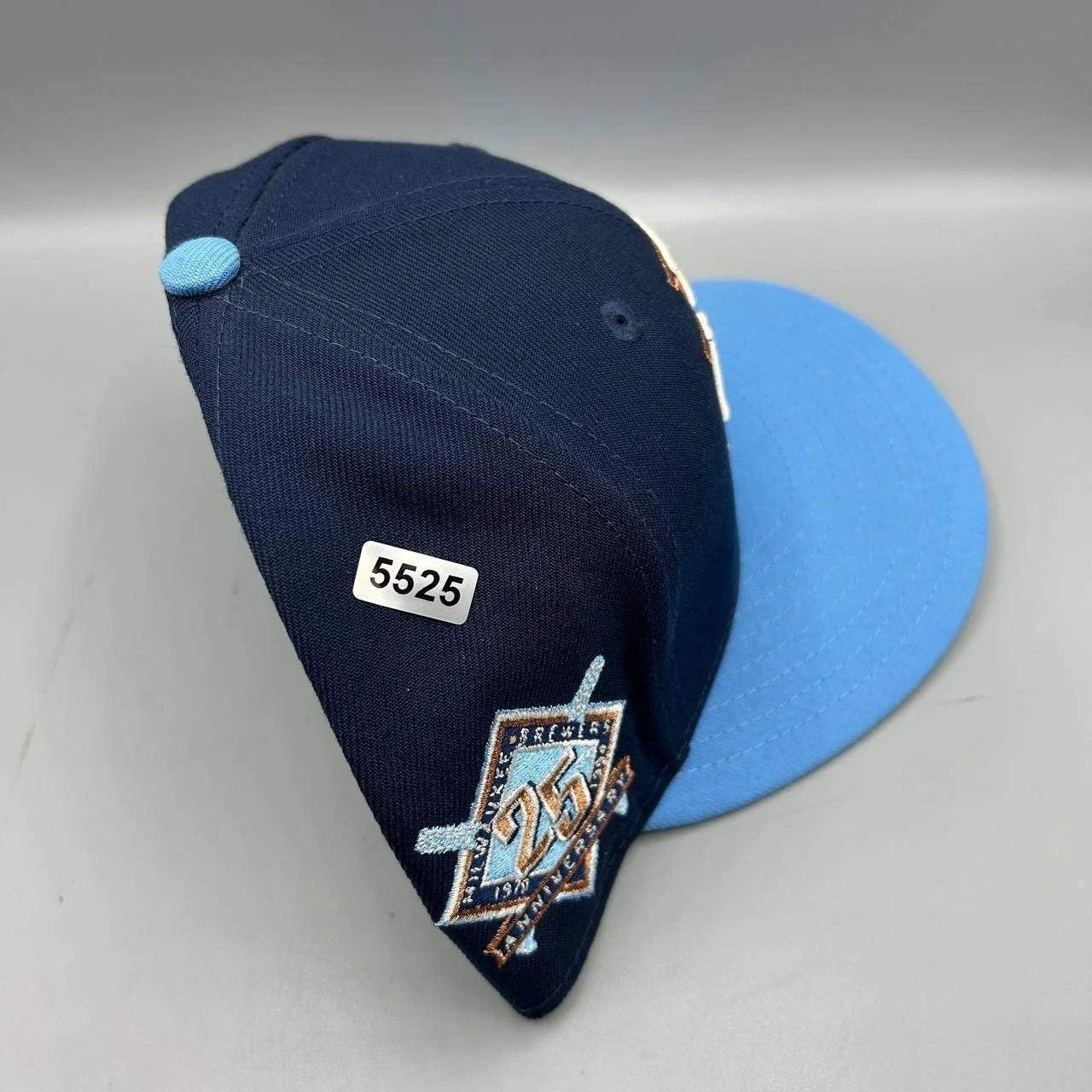 New Era Milwaukee Brewers Hat Men 7 1/4 Blue MLB Fitted Cap Size ONE SIZE - 9 Thumbnail